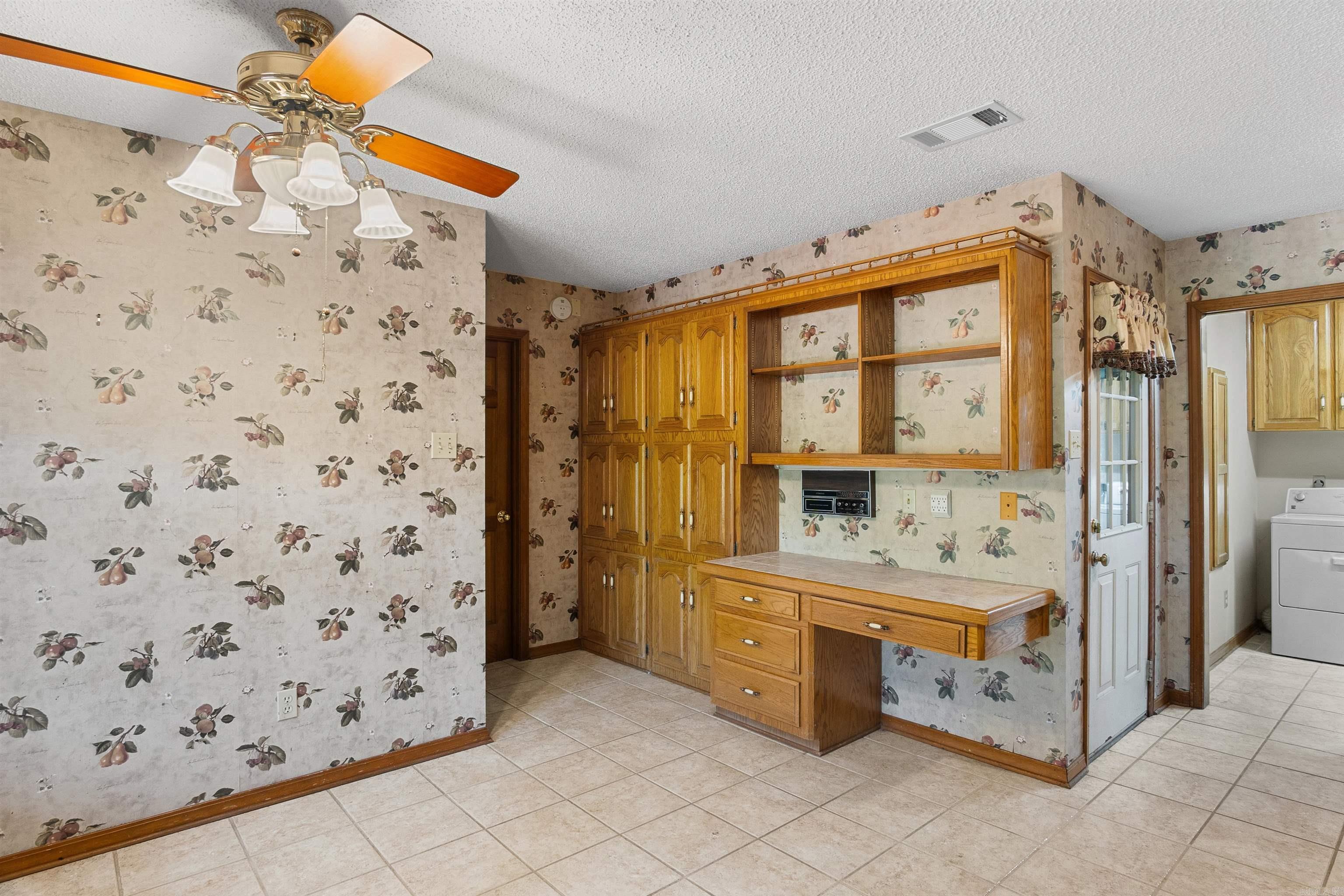 3210 S Highway 89  Cabot, AR