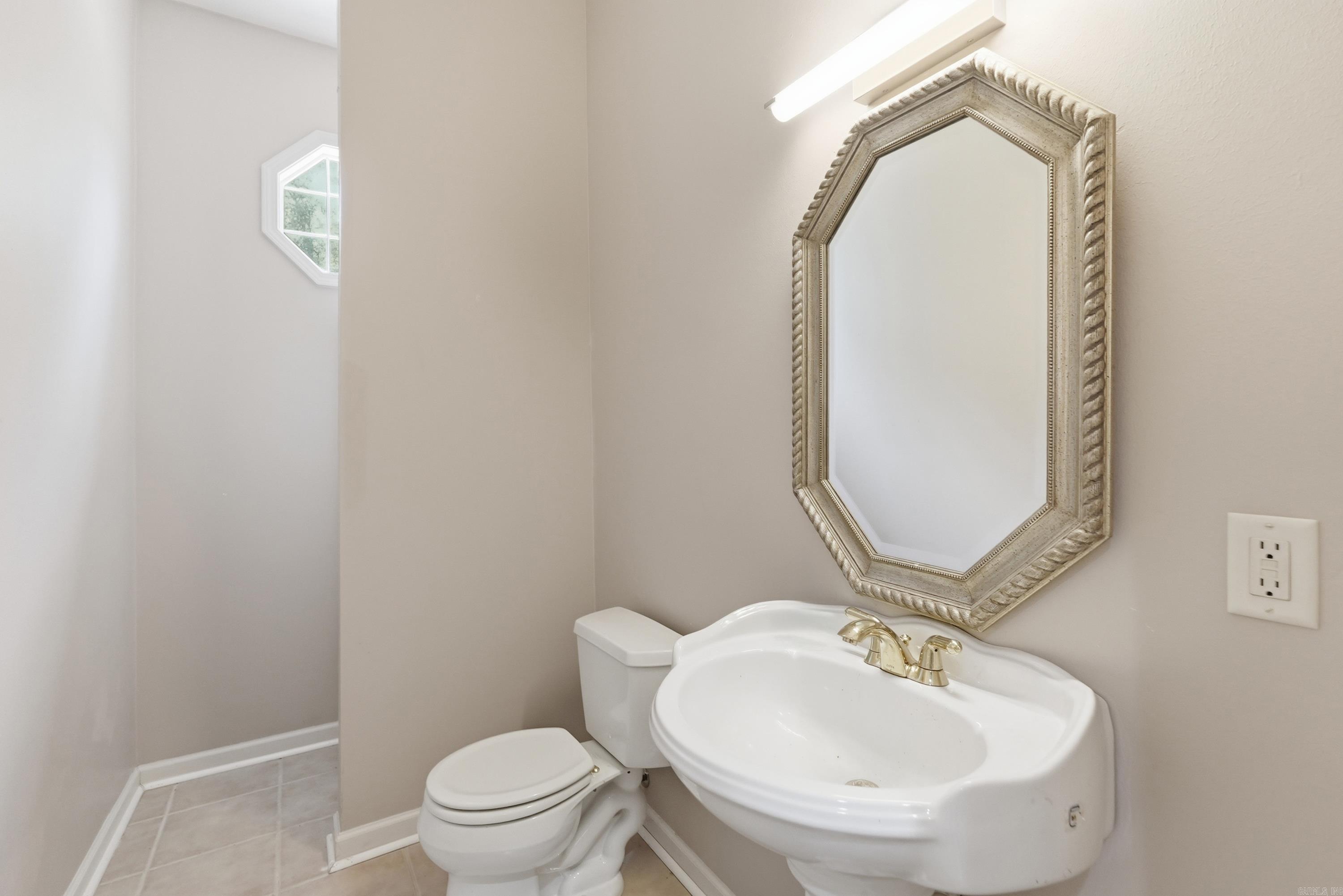 5053 Silver Oak  Sherwood, AR