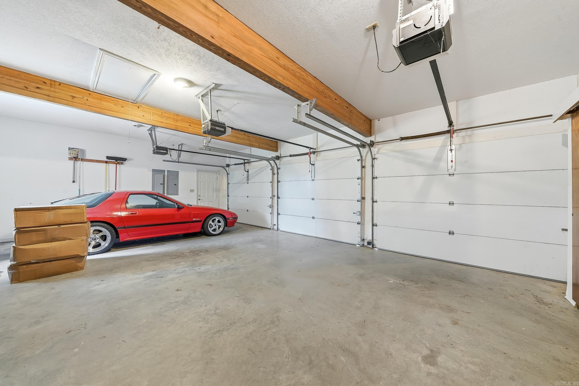 161 White Tail  De Queen, AR