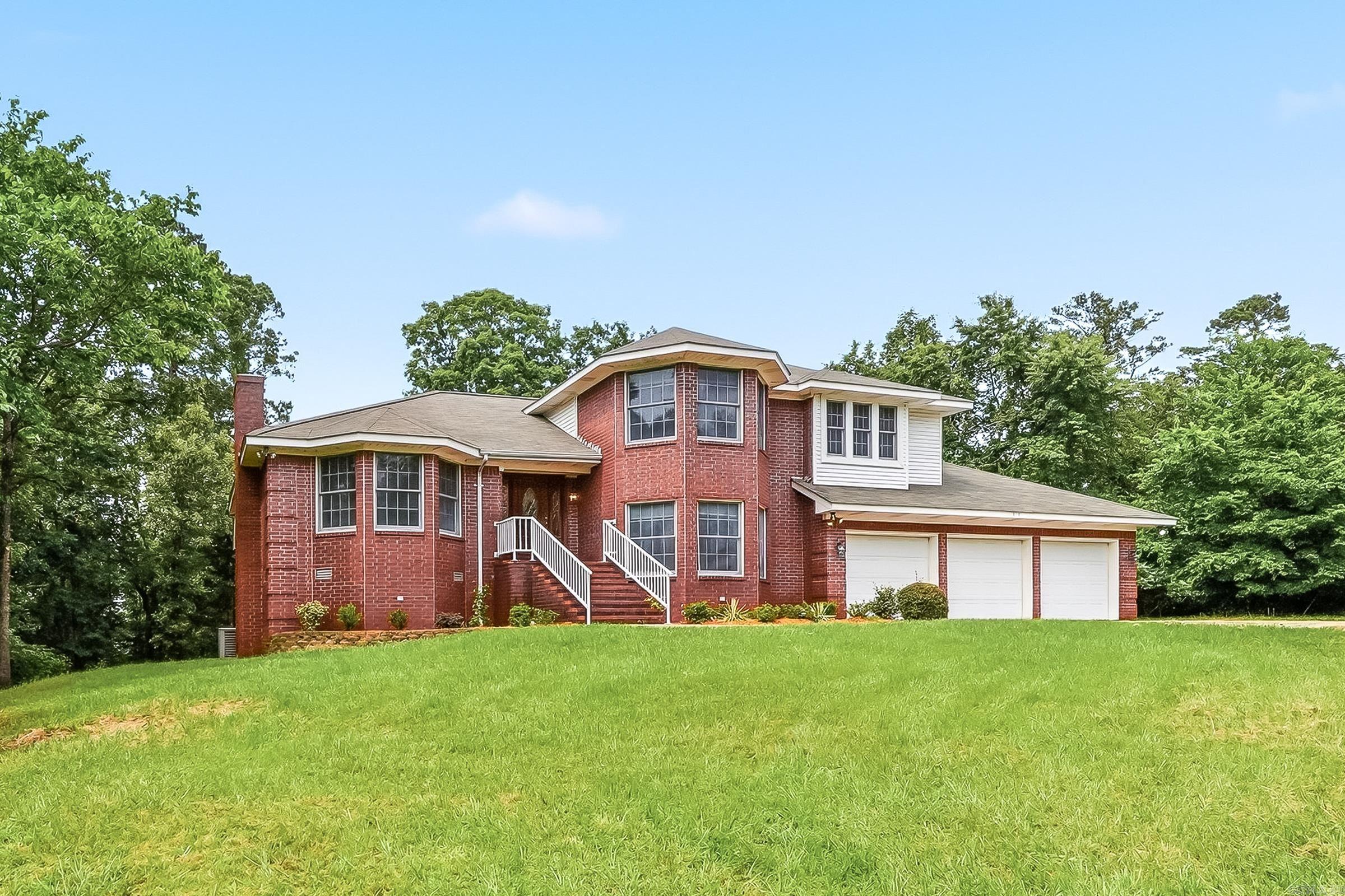 161 White Tail  De Queen, AR