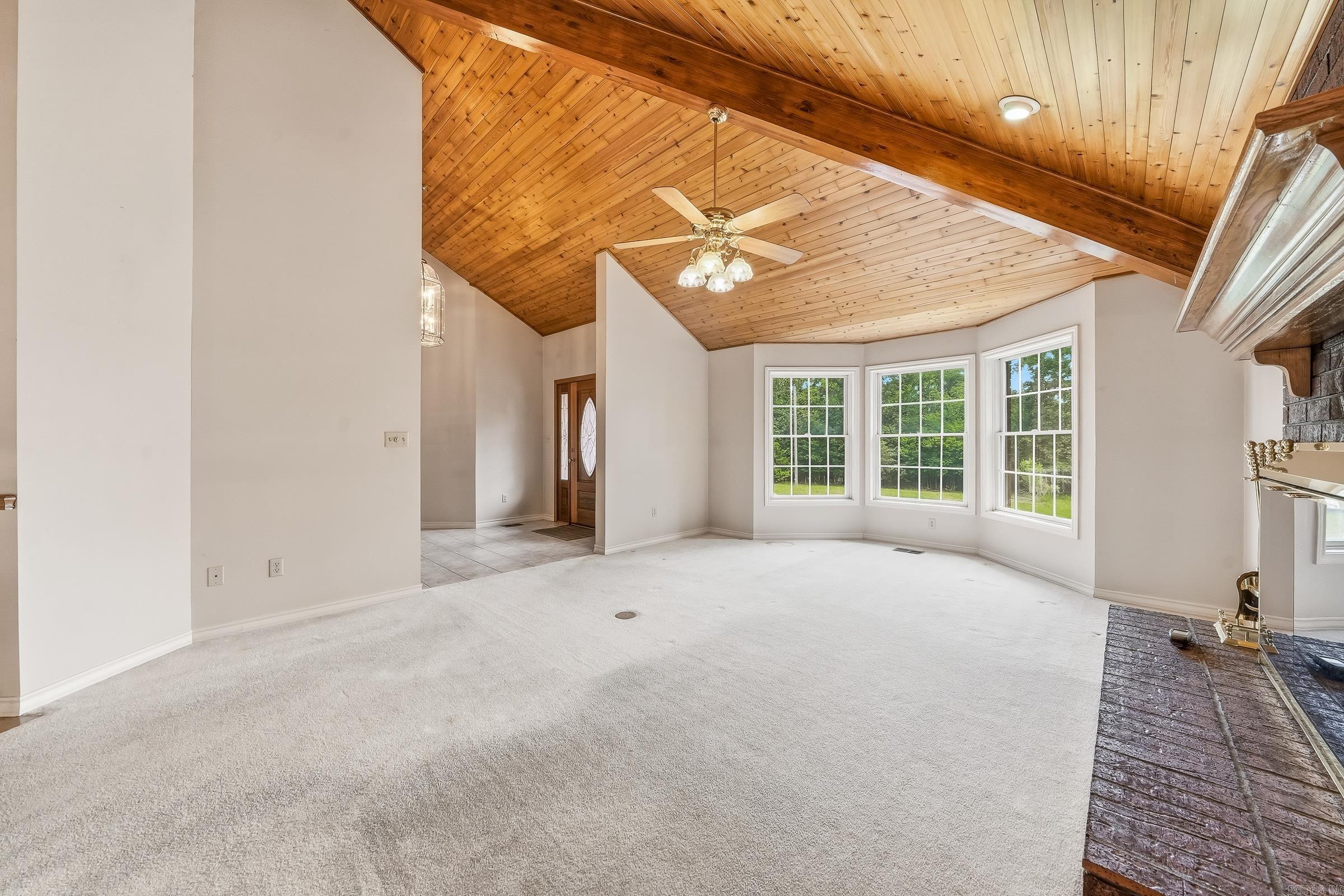 161 White Tail  De Queen, AR