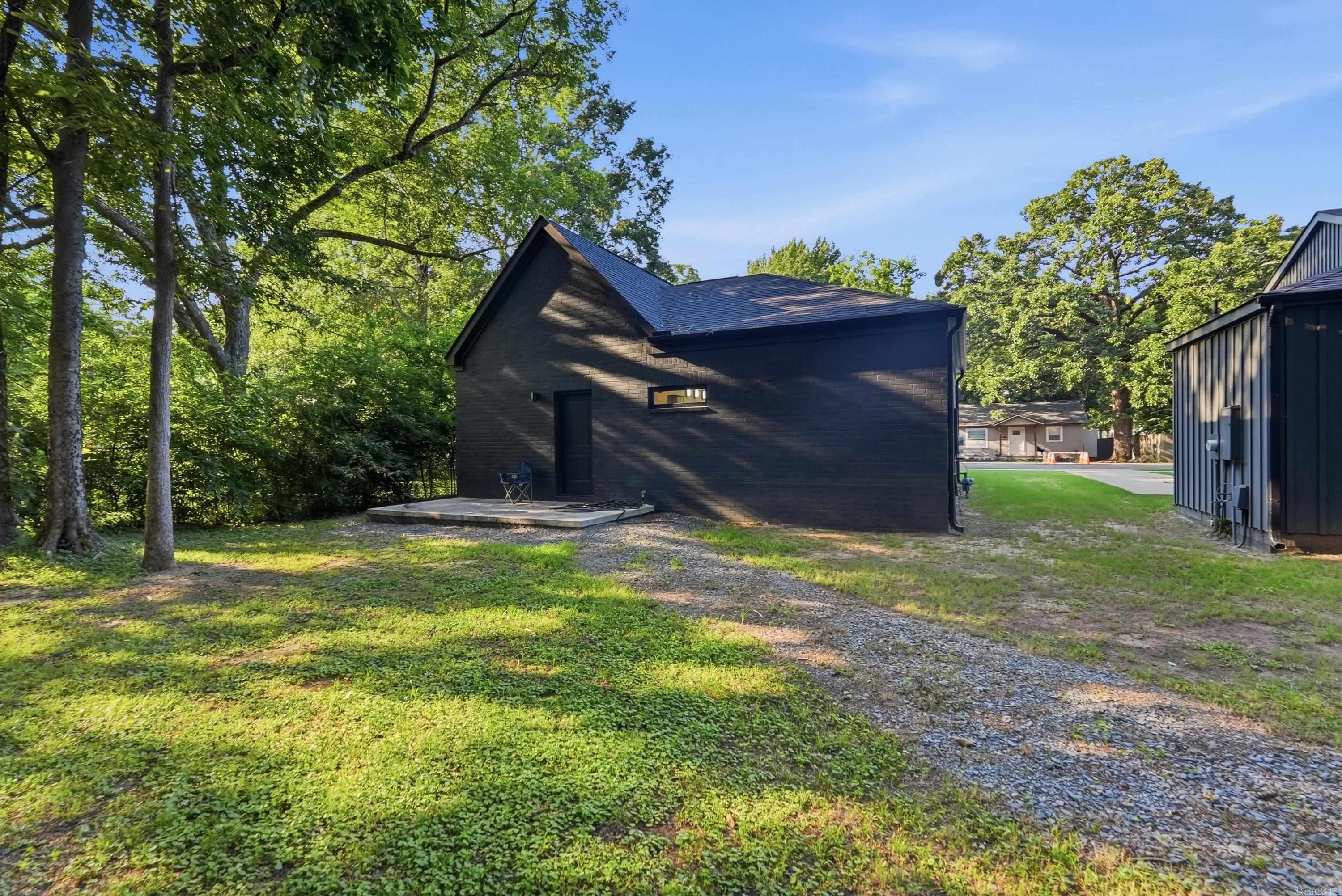 2022 Weems Street  Conway, AR