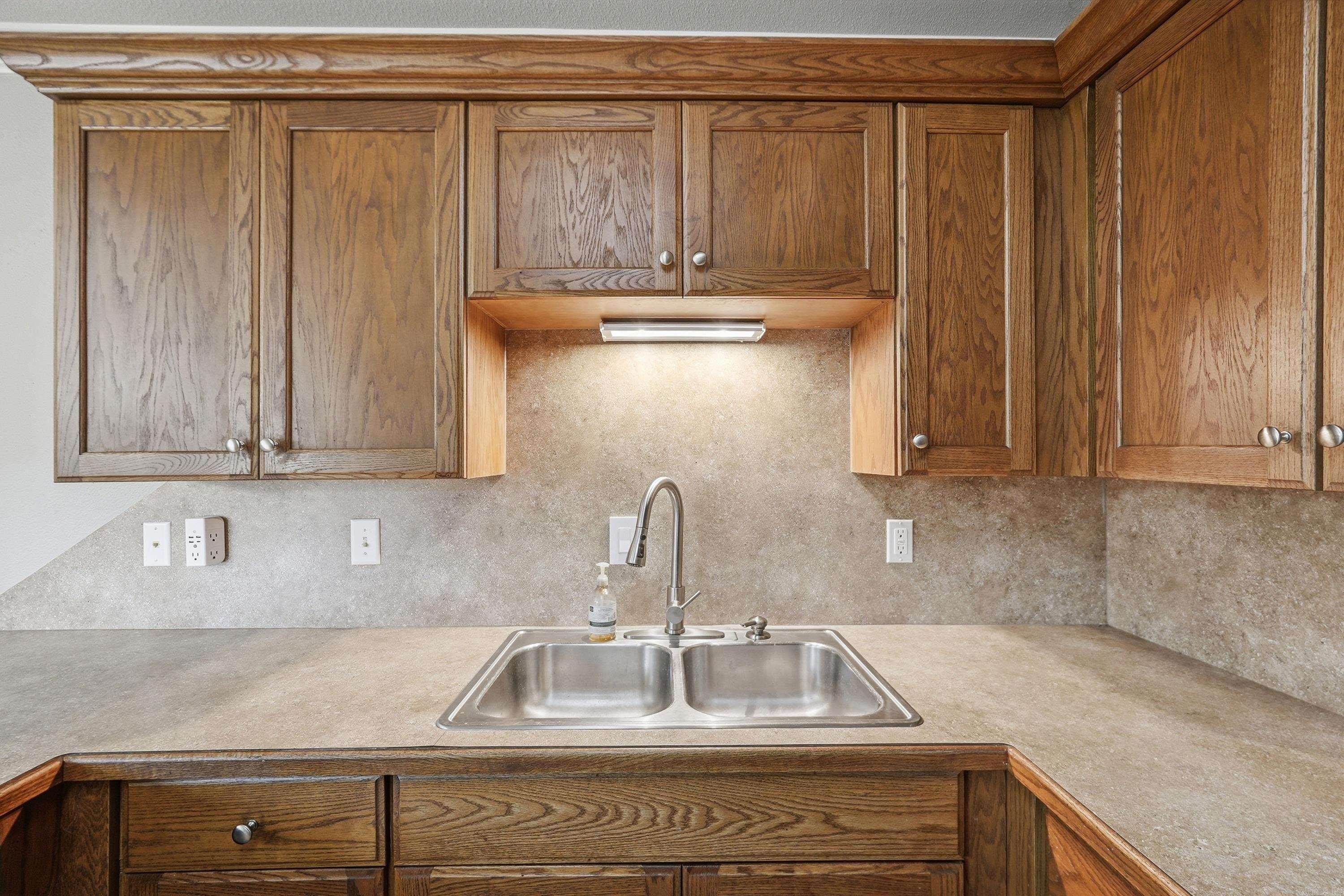 219 Madrid  Benton, AR