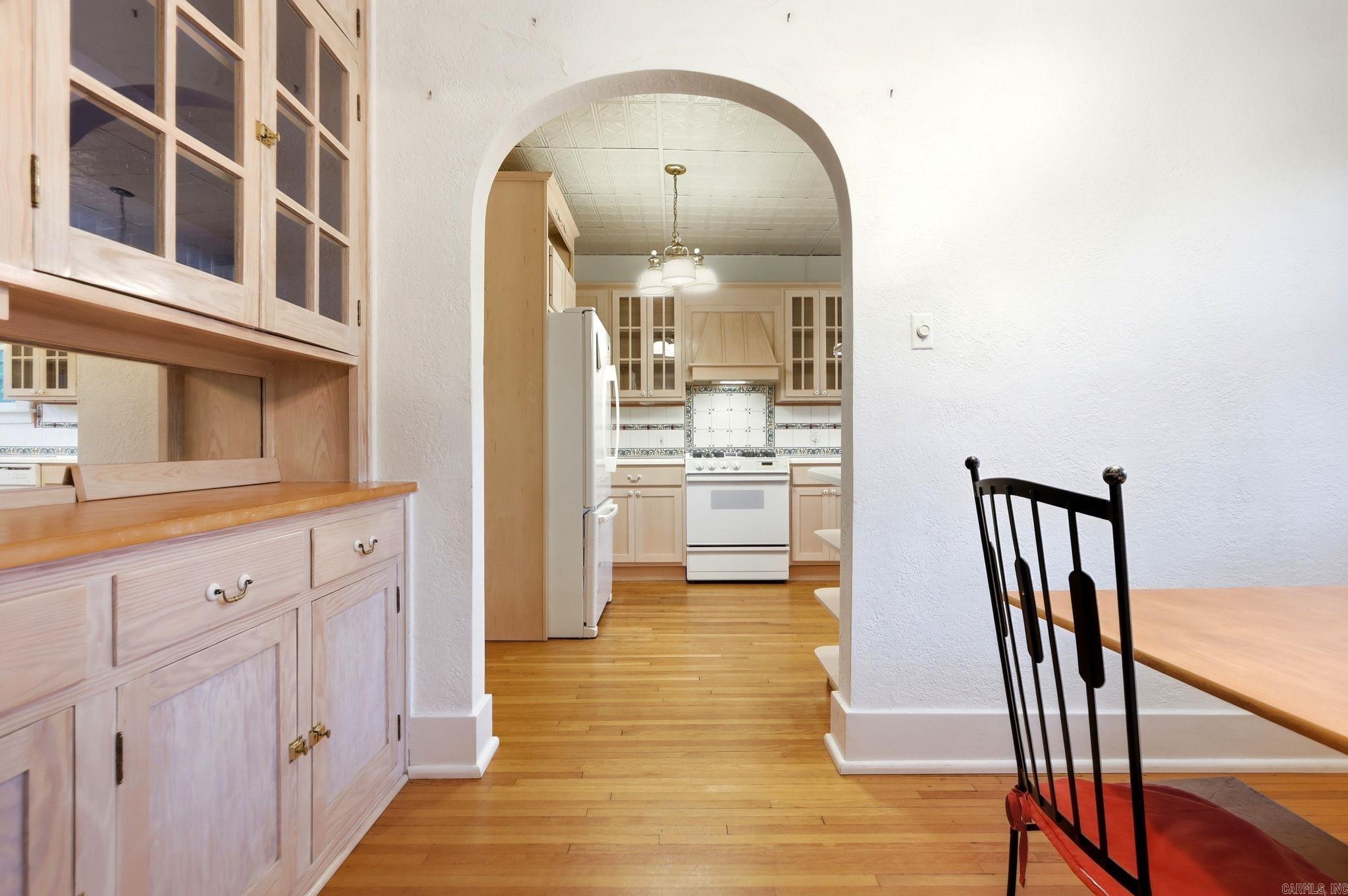 3905 Oakwood  Little Rock, AR