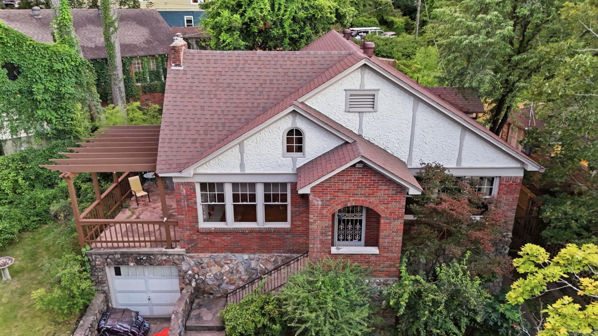 3905 Oakwood  Little Rock, AR