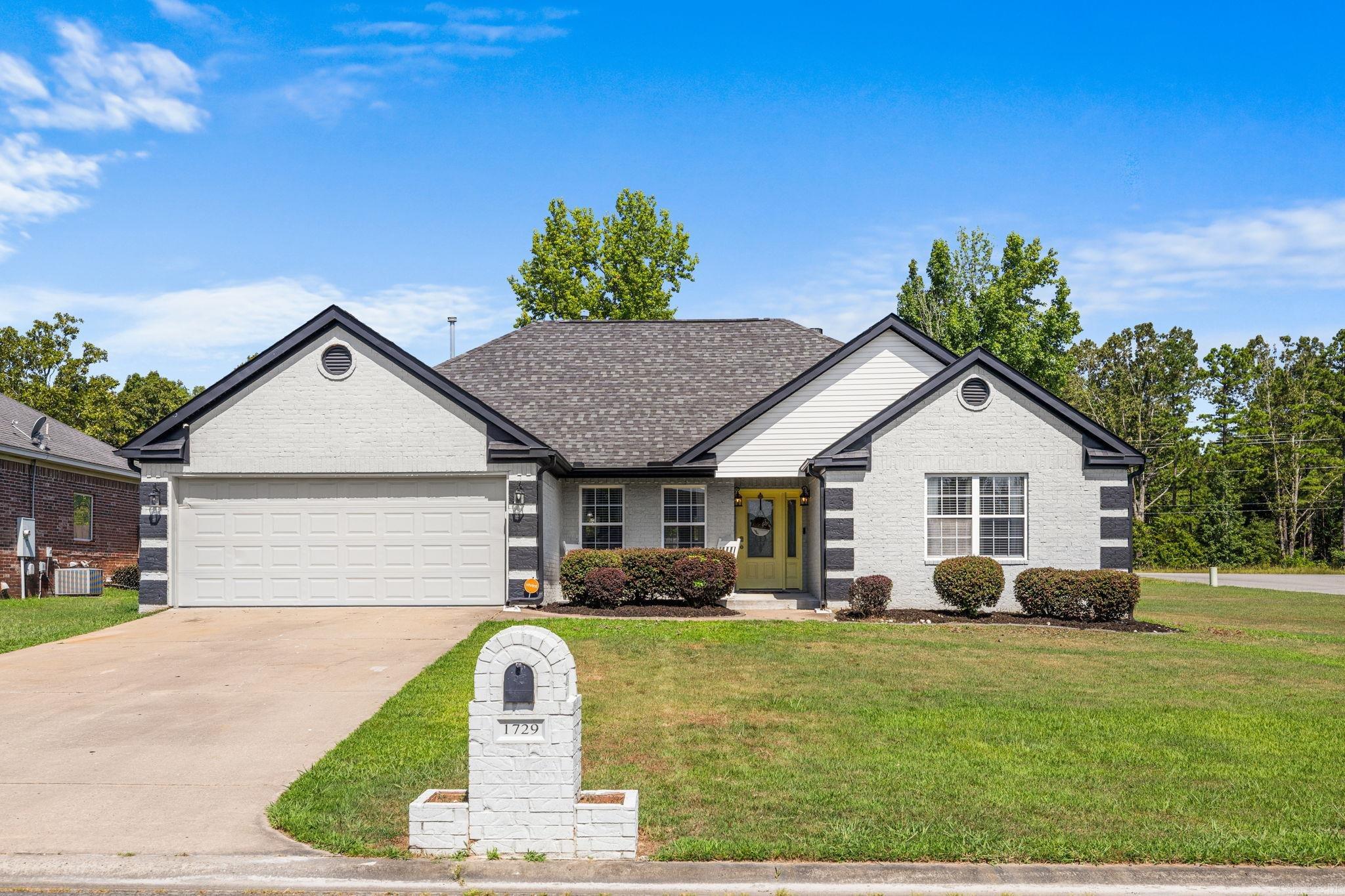 1729 Pilot  Jacksonville, AR