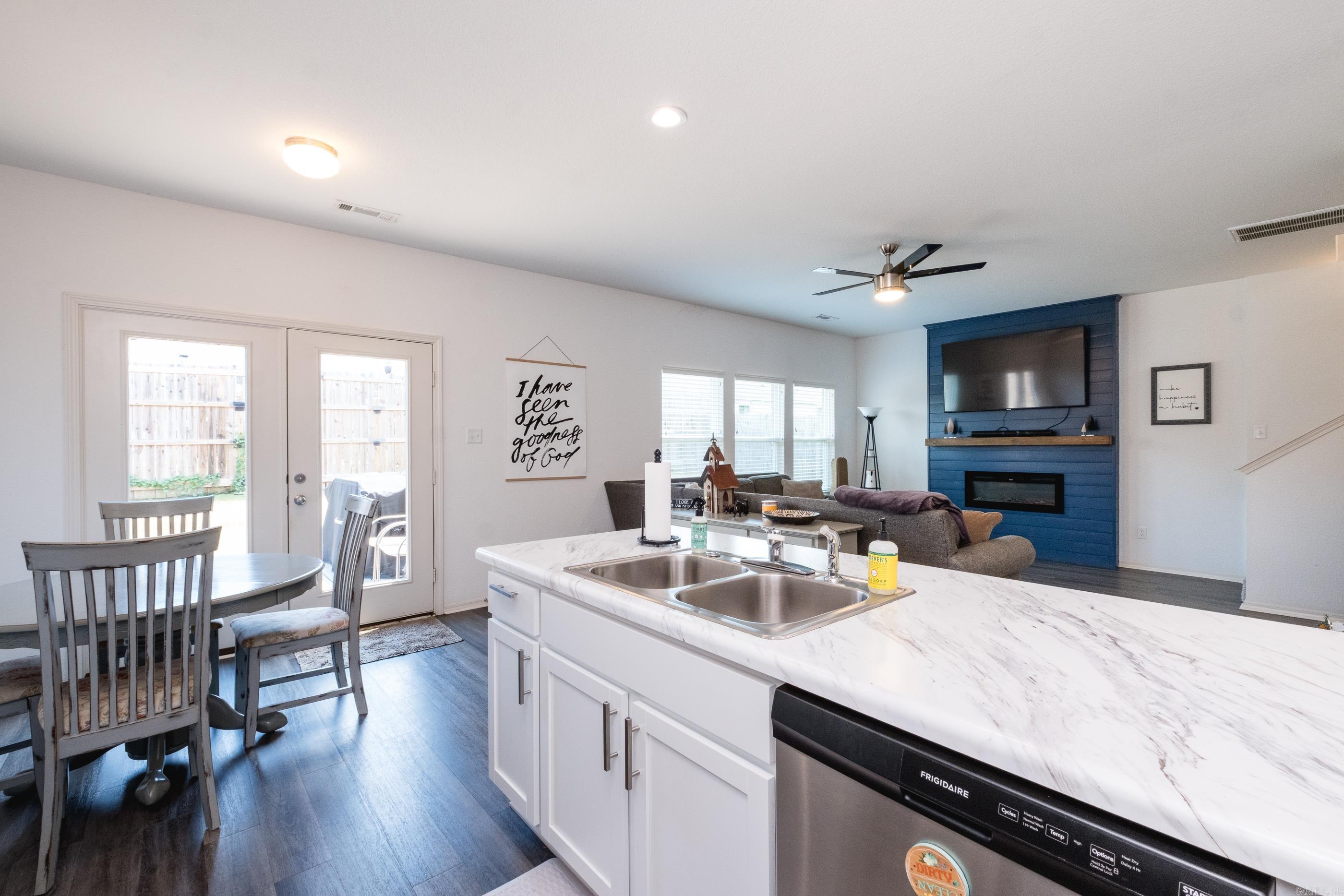 1295 Fresca  Conway, AR
