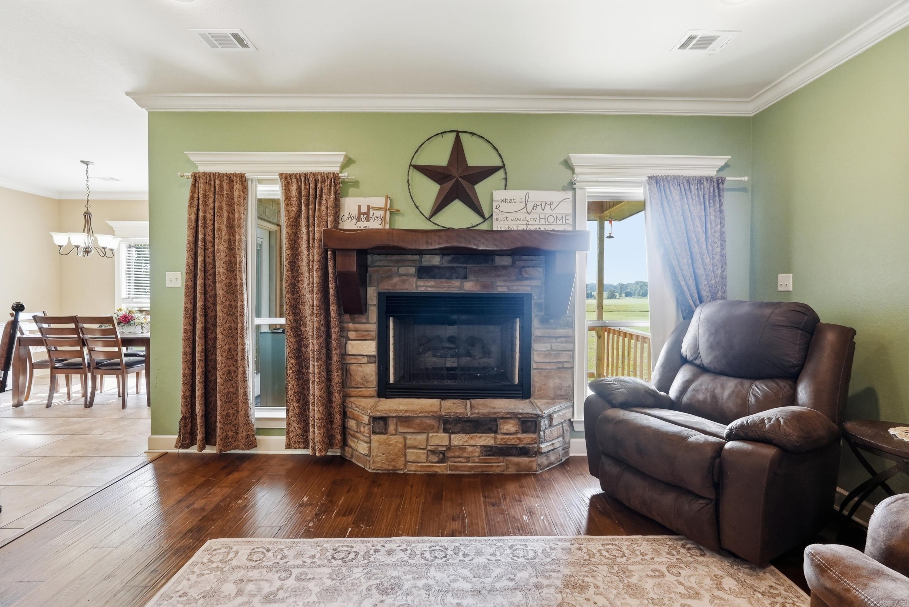 10 Parkway  Greenbrier, AR