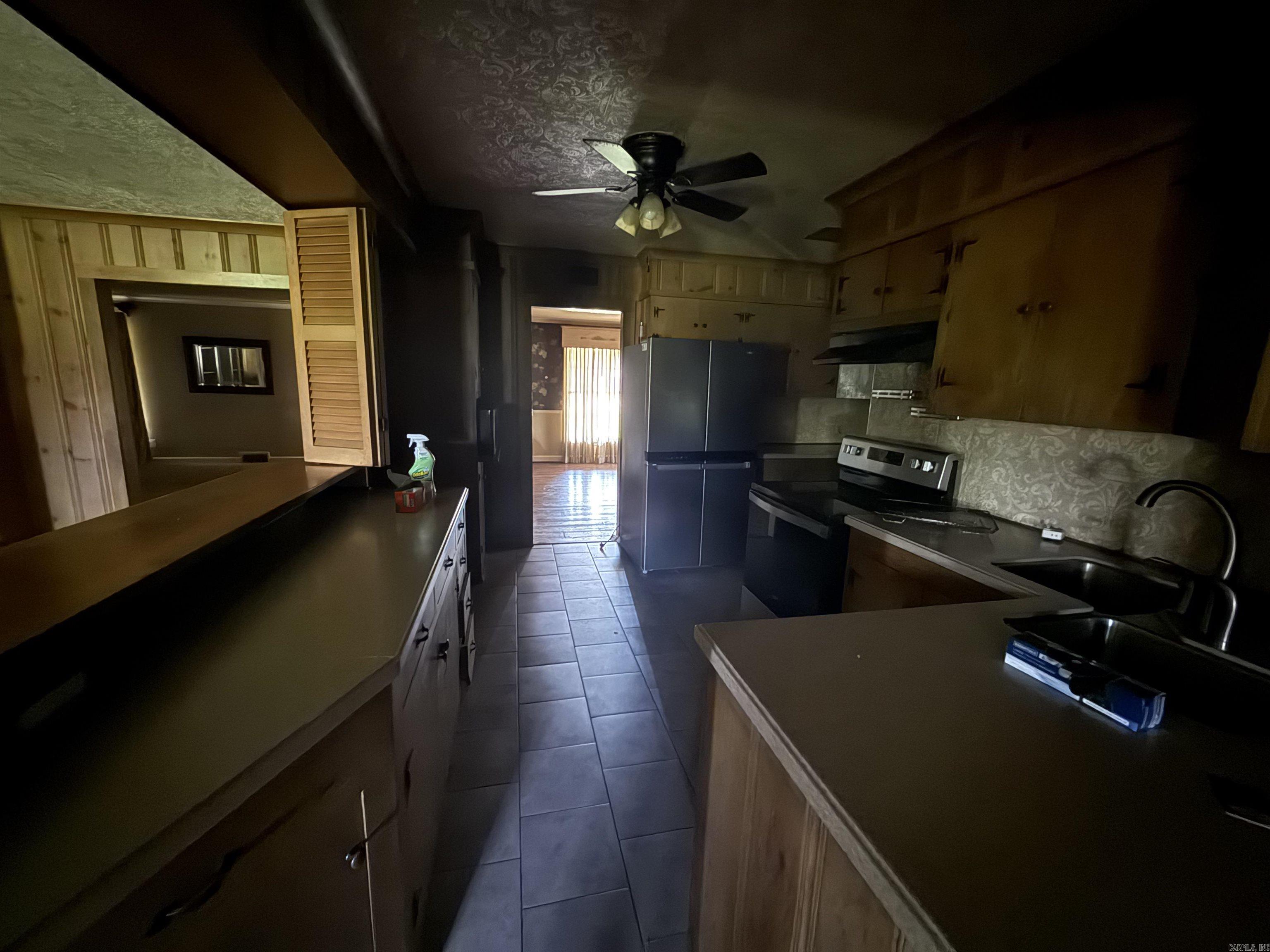 123 East  Osceola, AR