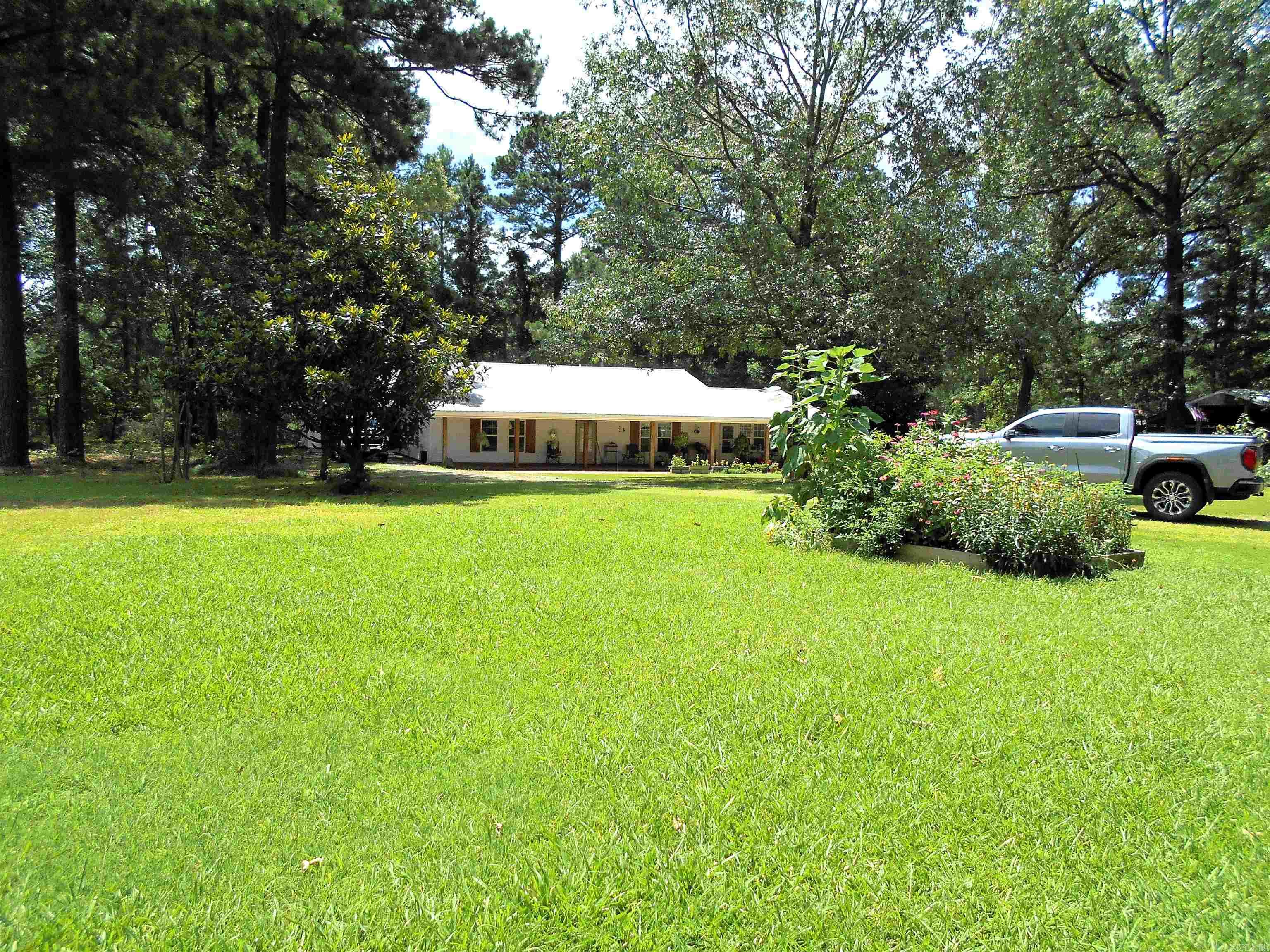 117 Old Millwood  Ashdown, AR