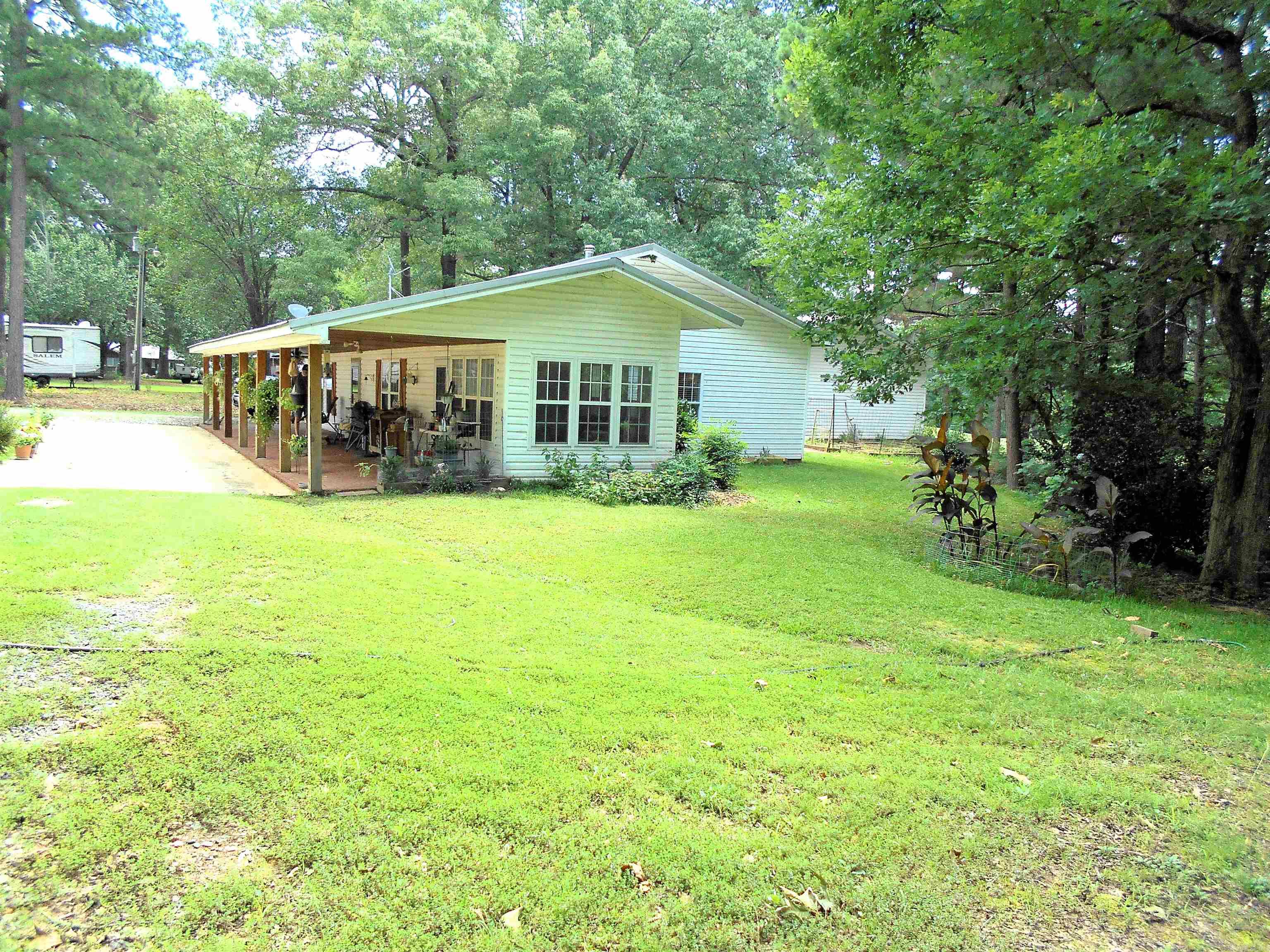 117 Old Millwood  Ashdown, AR