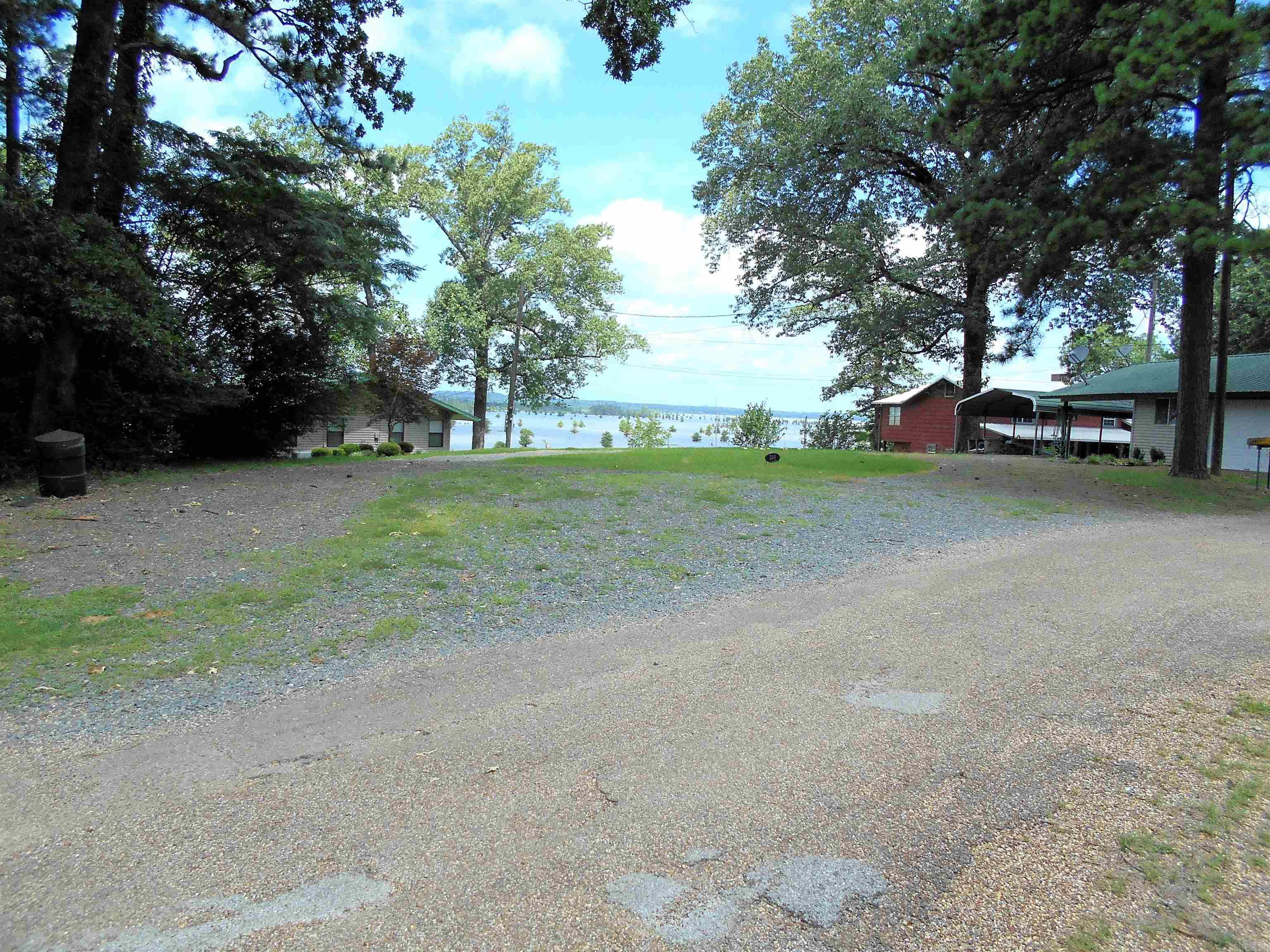 117 Old Millwood  Ashdown, AR