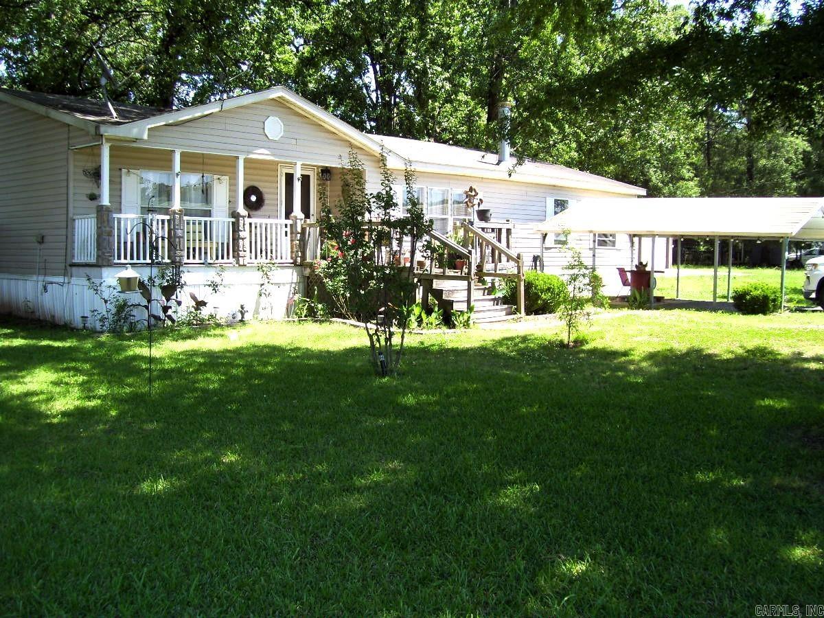 1652 N Constitution  Ashdown, AR