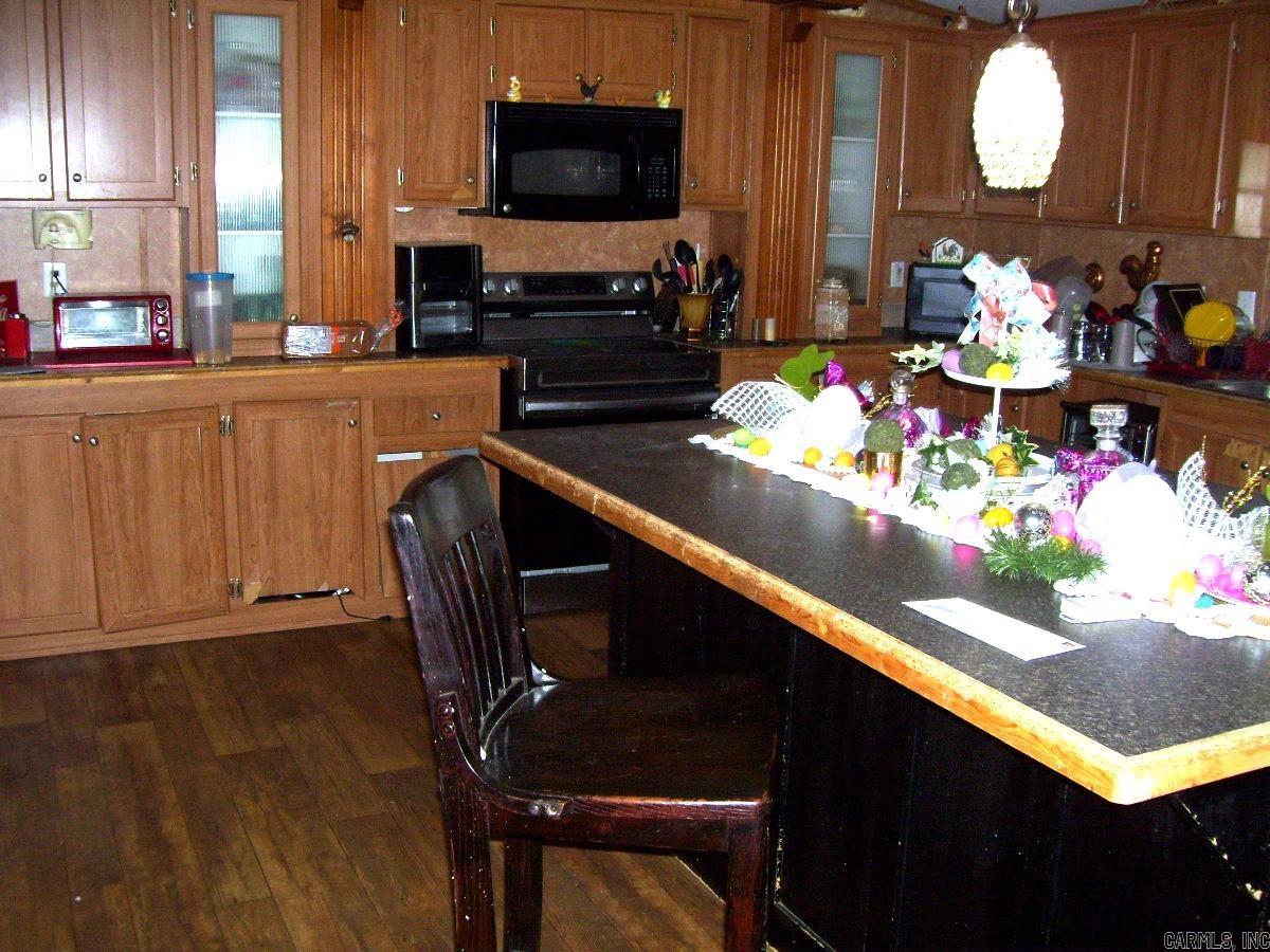 1652 N Constitution  Ashdown, AR
