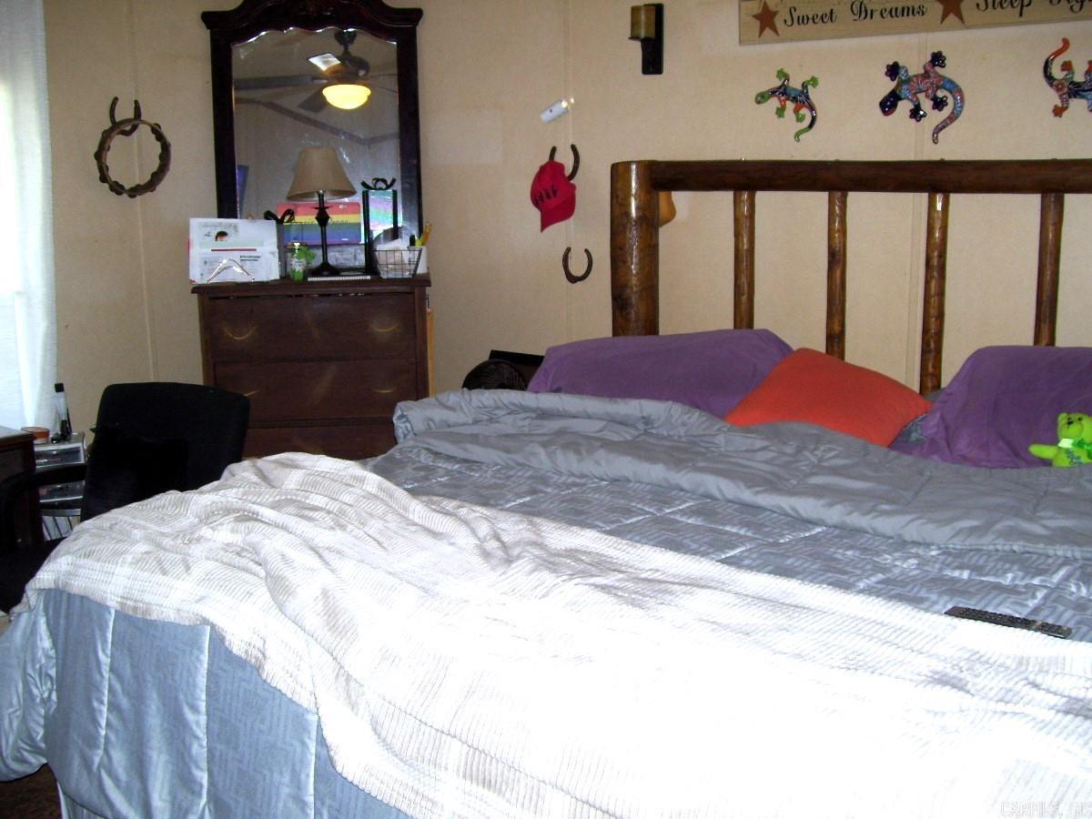 1652 N Constitution  Ashdown, AR