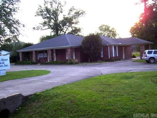 170 S 4th  Ashdown, AR