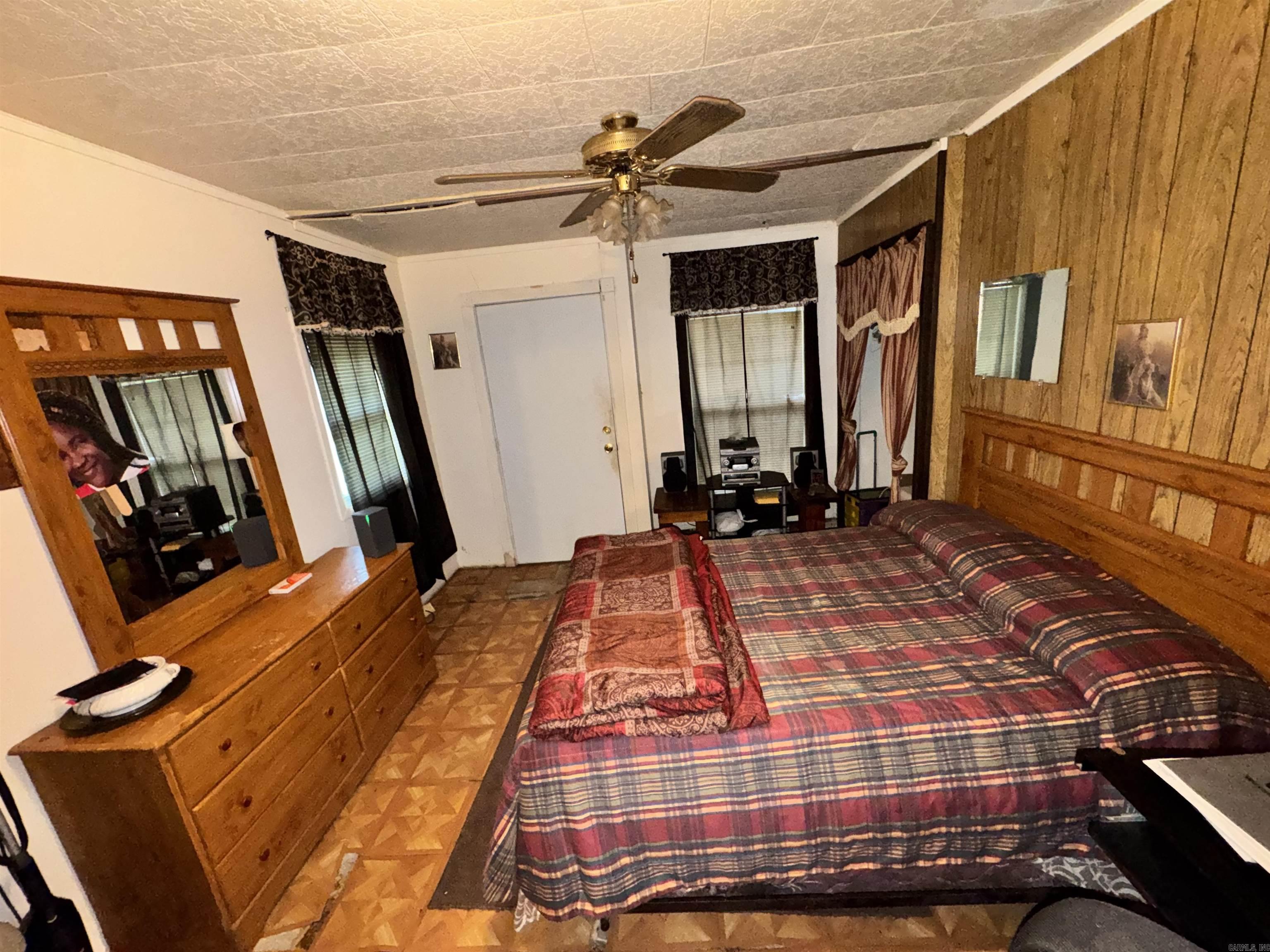 211 W Lynn  Stuttgart, AR