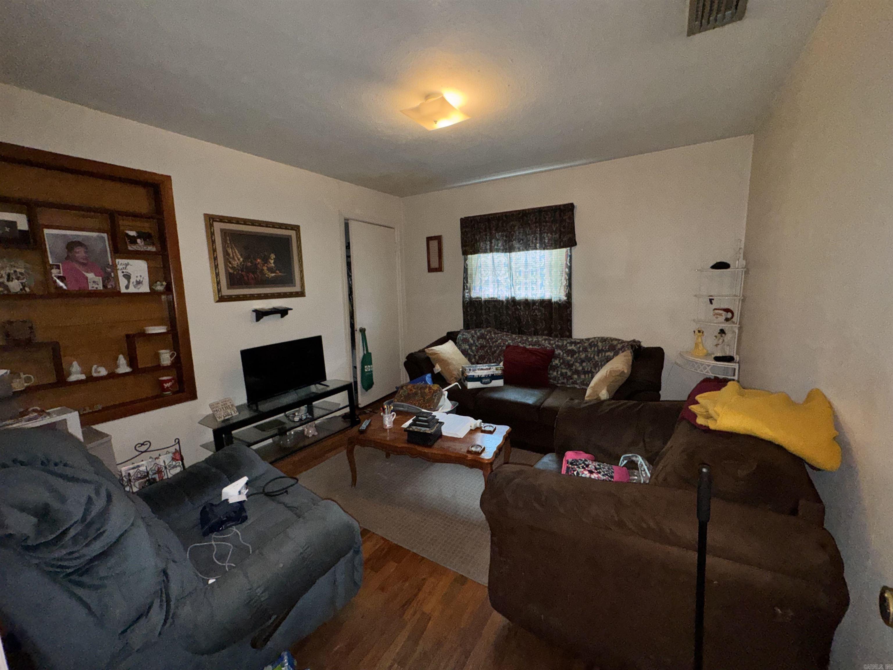 211 W Lynn  Stuttgart, AR