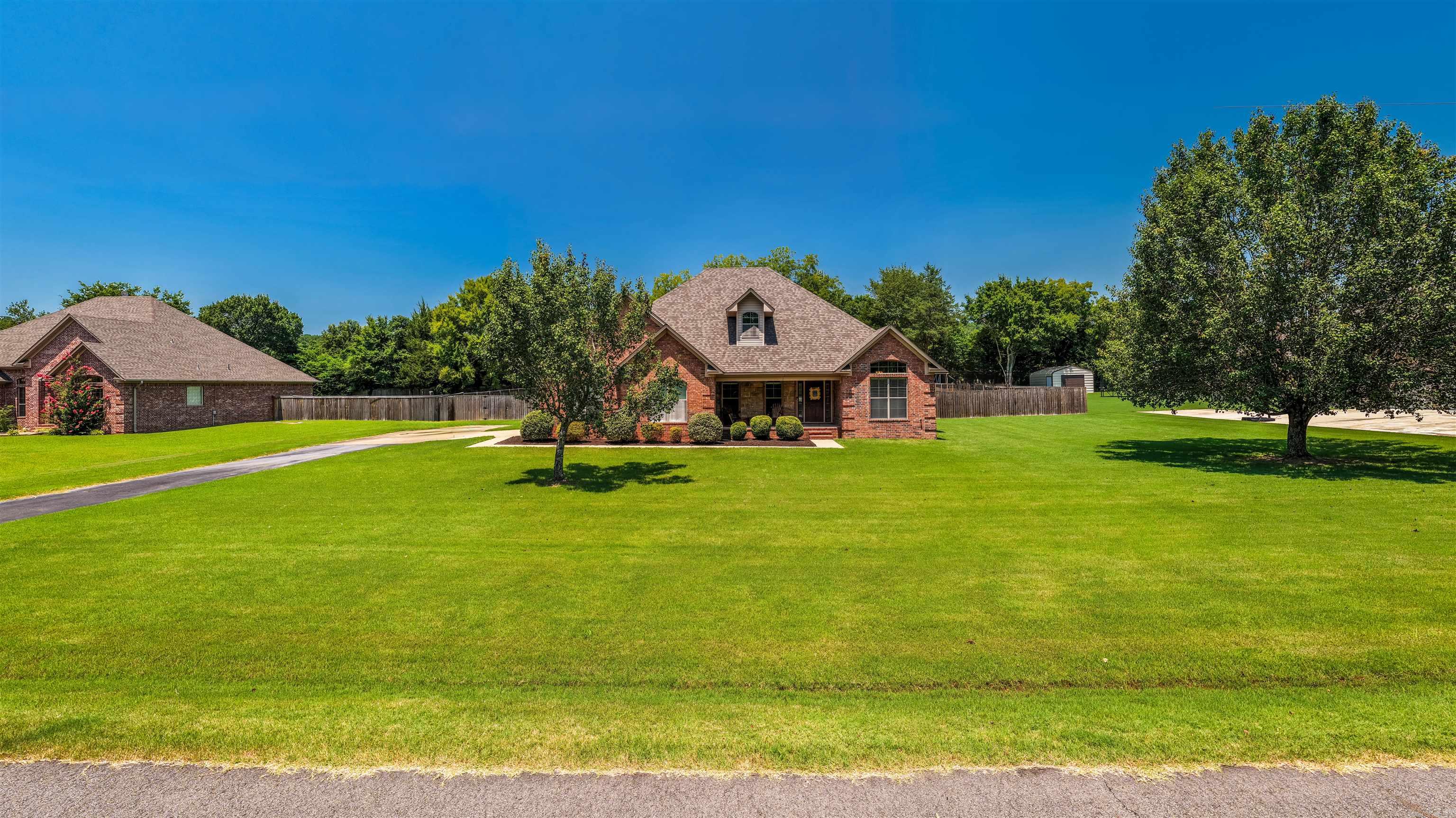 28 Place Lane  Greenbrier, AR
