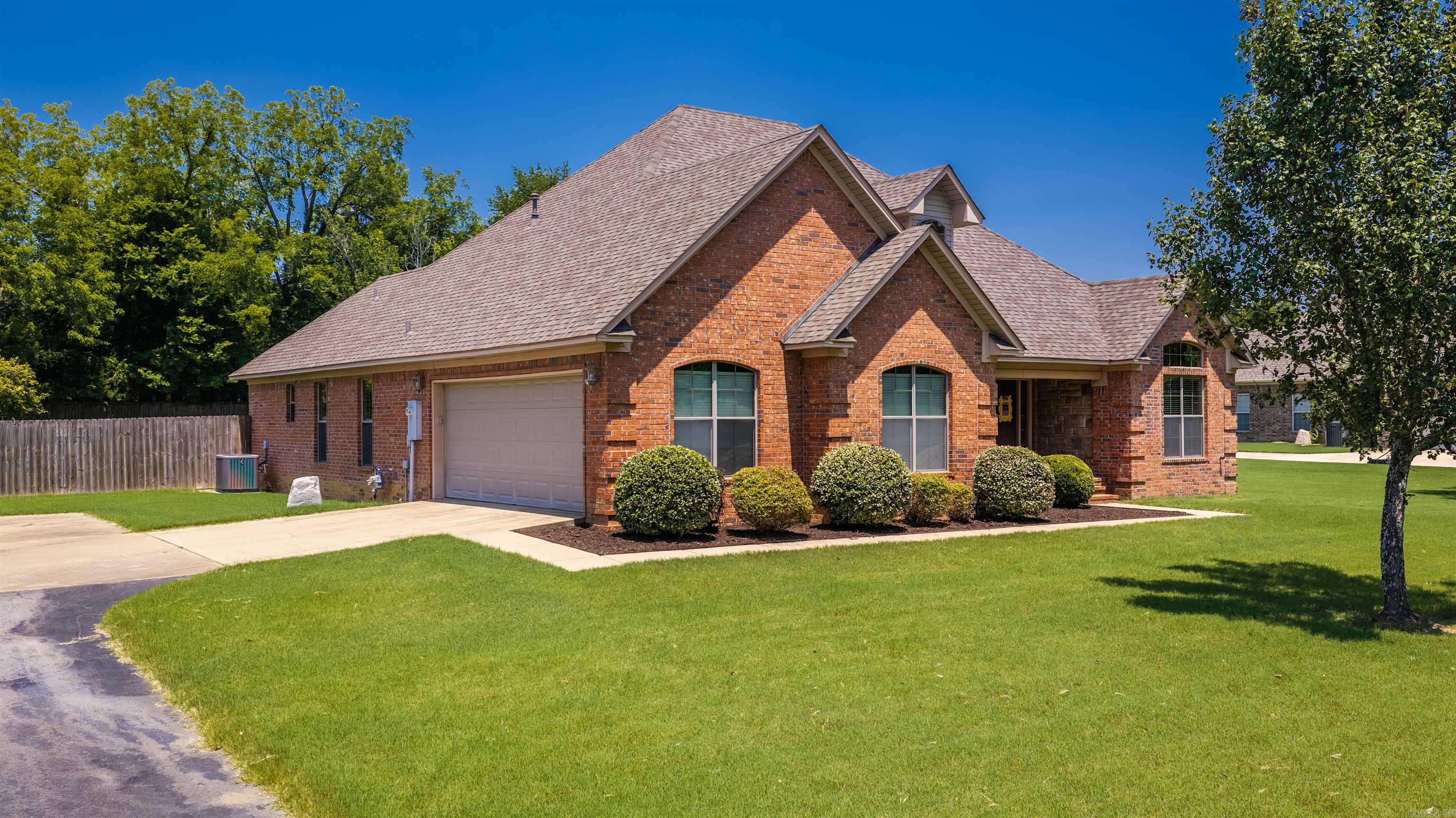 28 Place Lane  Greenbrier, AR