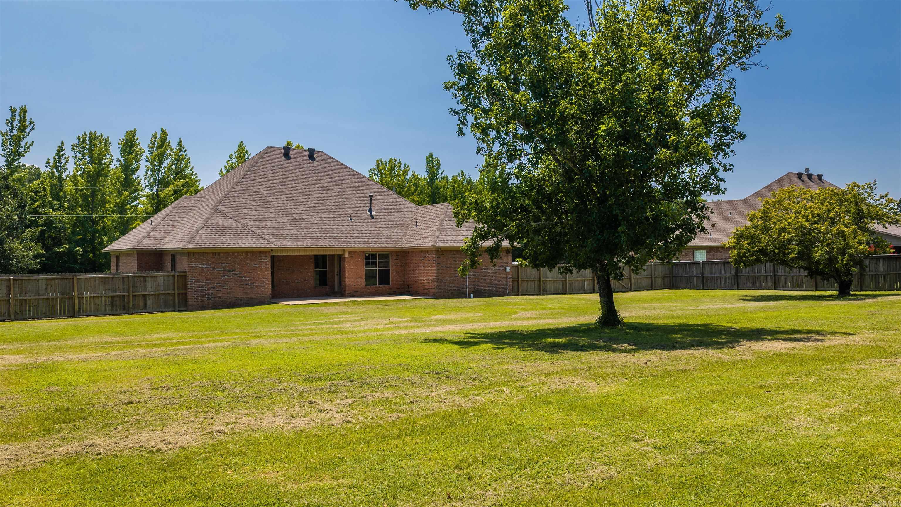 28 Place Lane  Greenbrier, AR