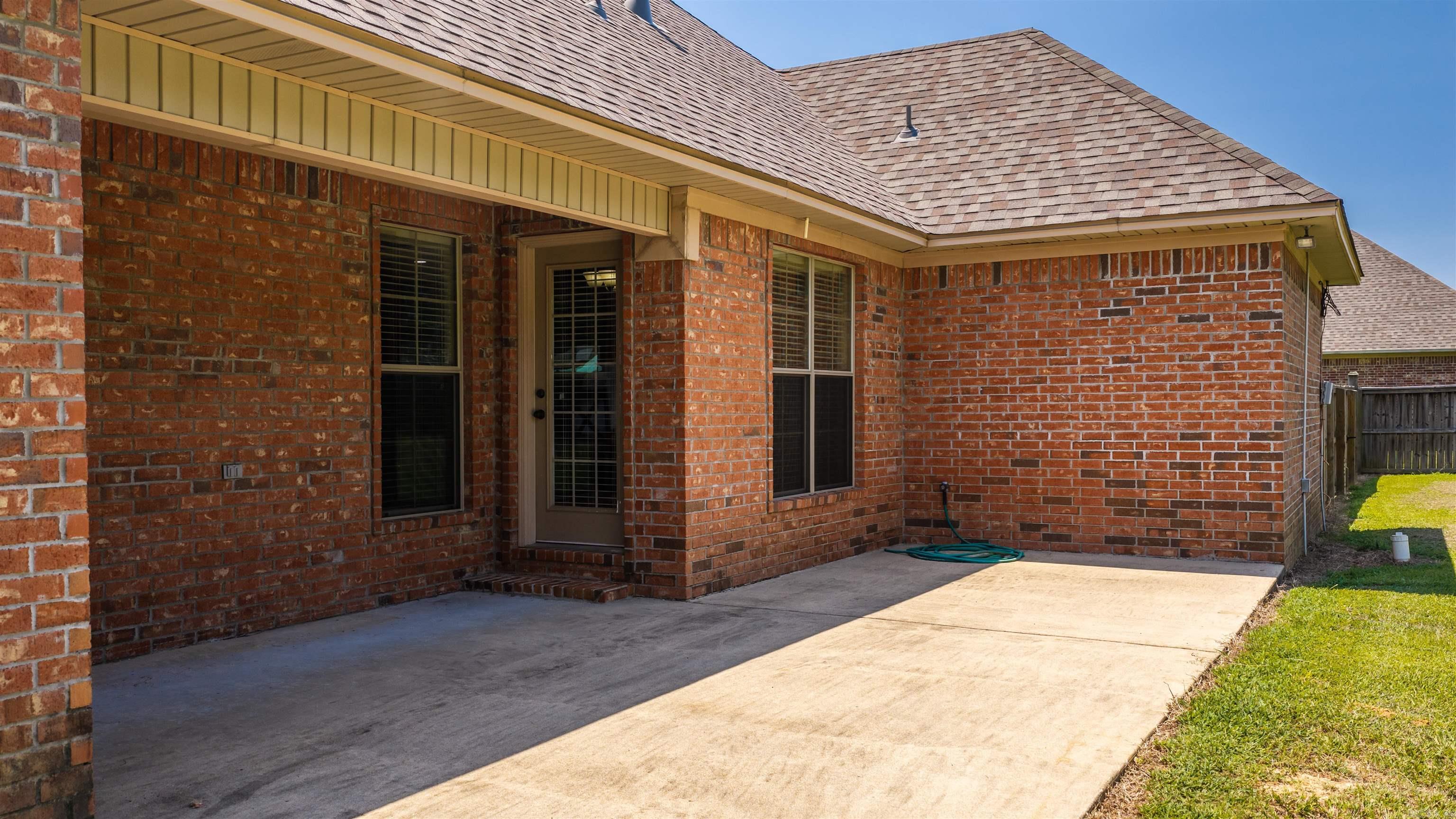 28 Place Lane  Greenbrier, AR