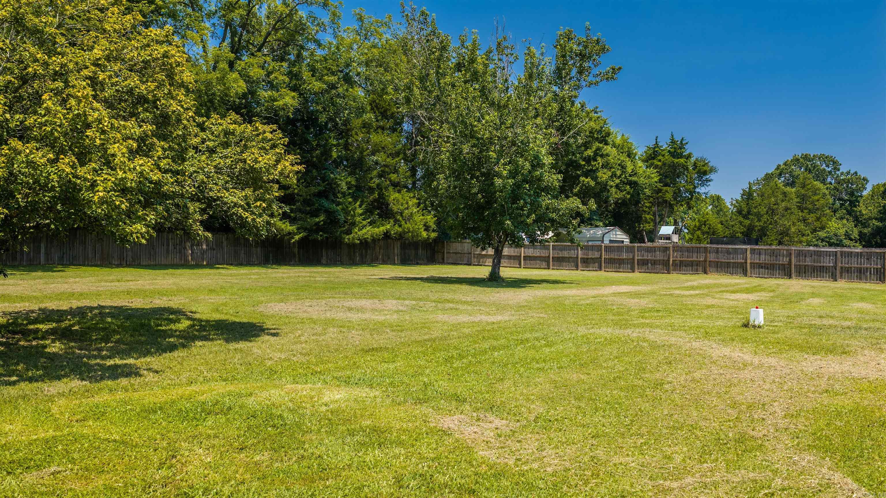 28 Place Lane  Greenbrier, AR