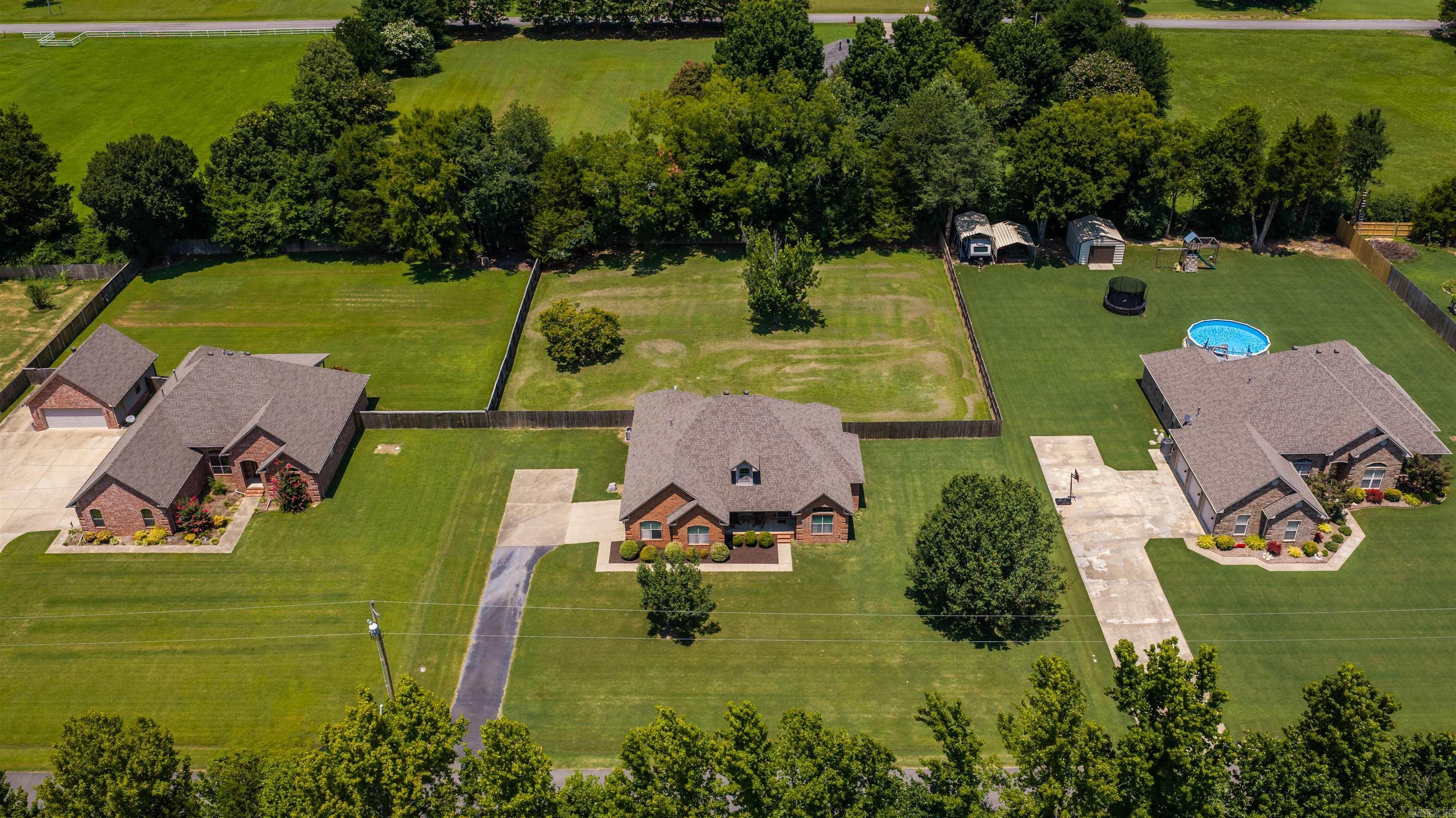 28 Place Lane  Greenbrier, AR