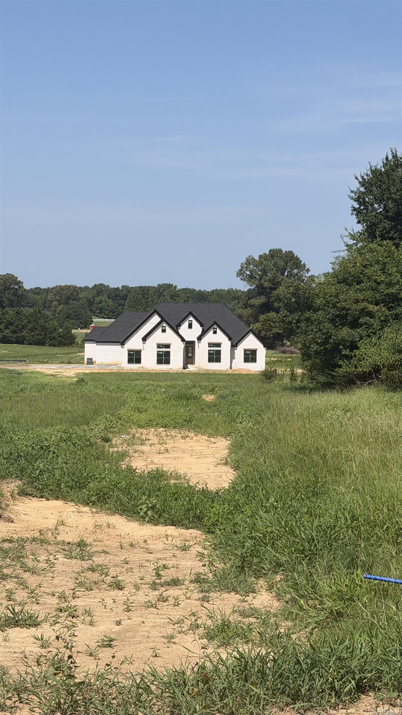 137 Arrowhead Rd  Greenbrier, AR