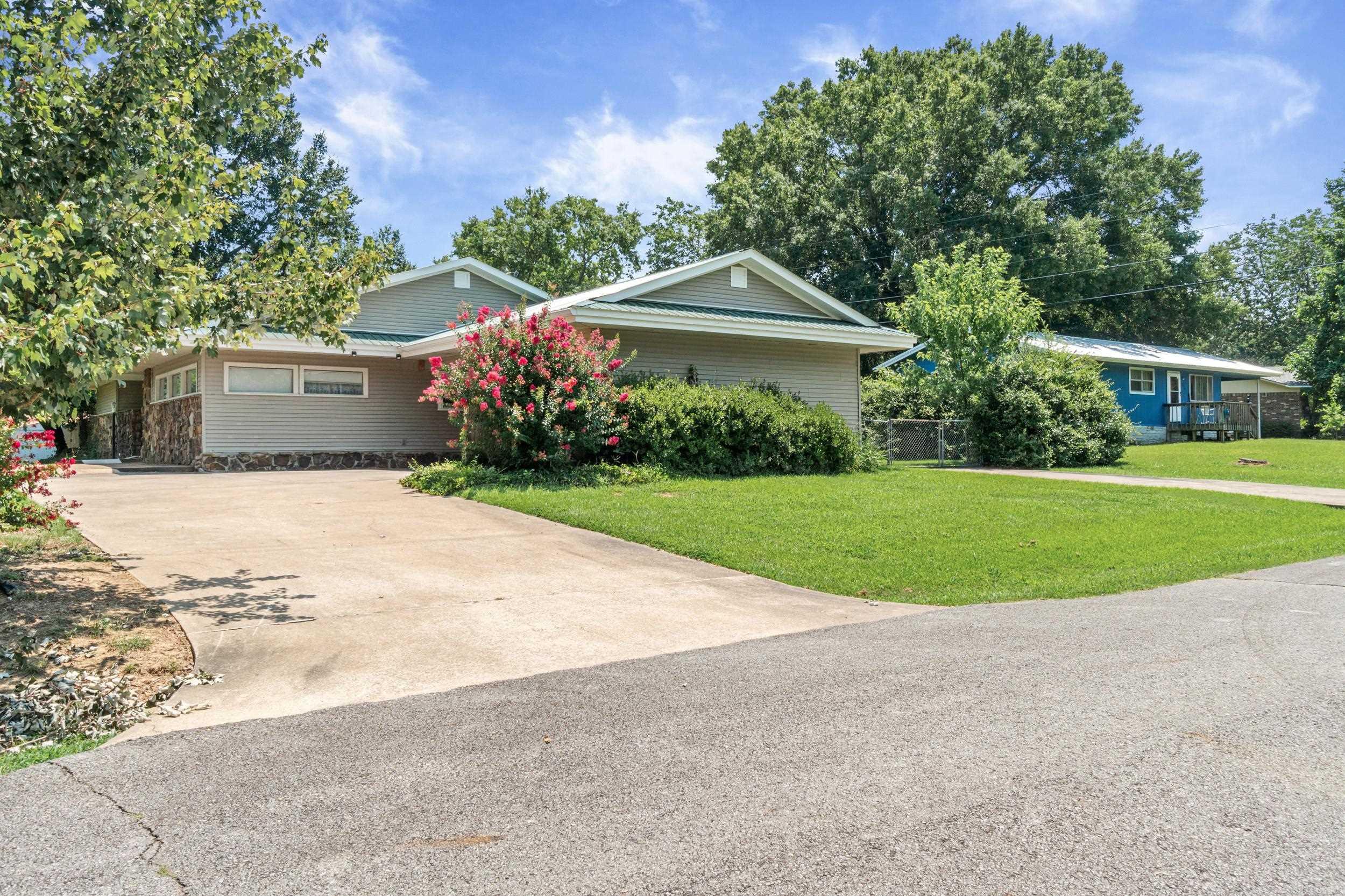 2606 Beach  Heber Springs, AR