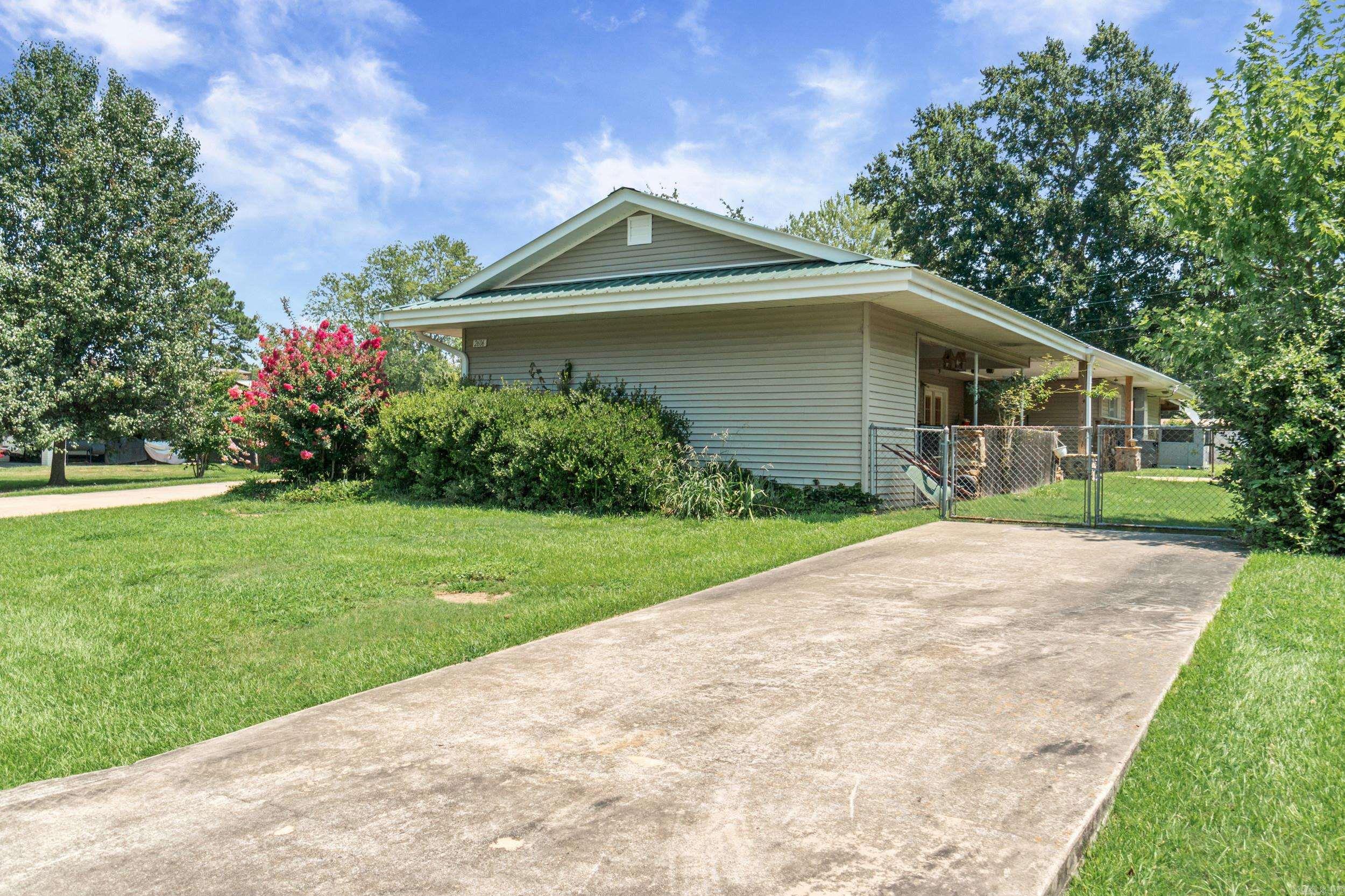 2606 Beach  Heber Springs, AR