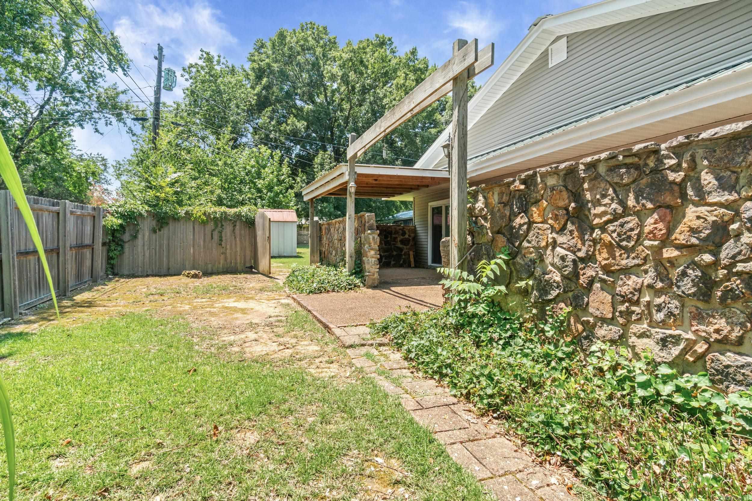 2606 Beach  Heber Springs, AR