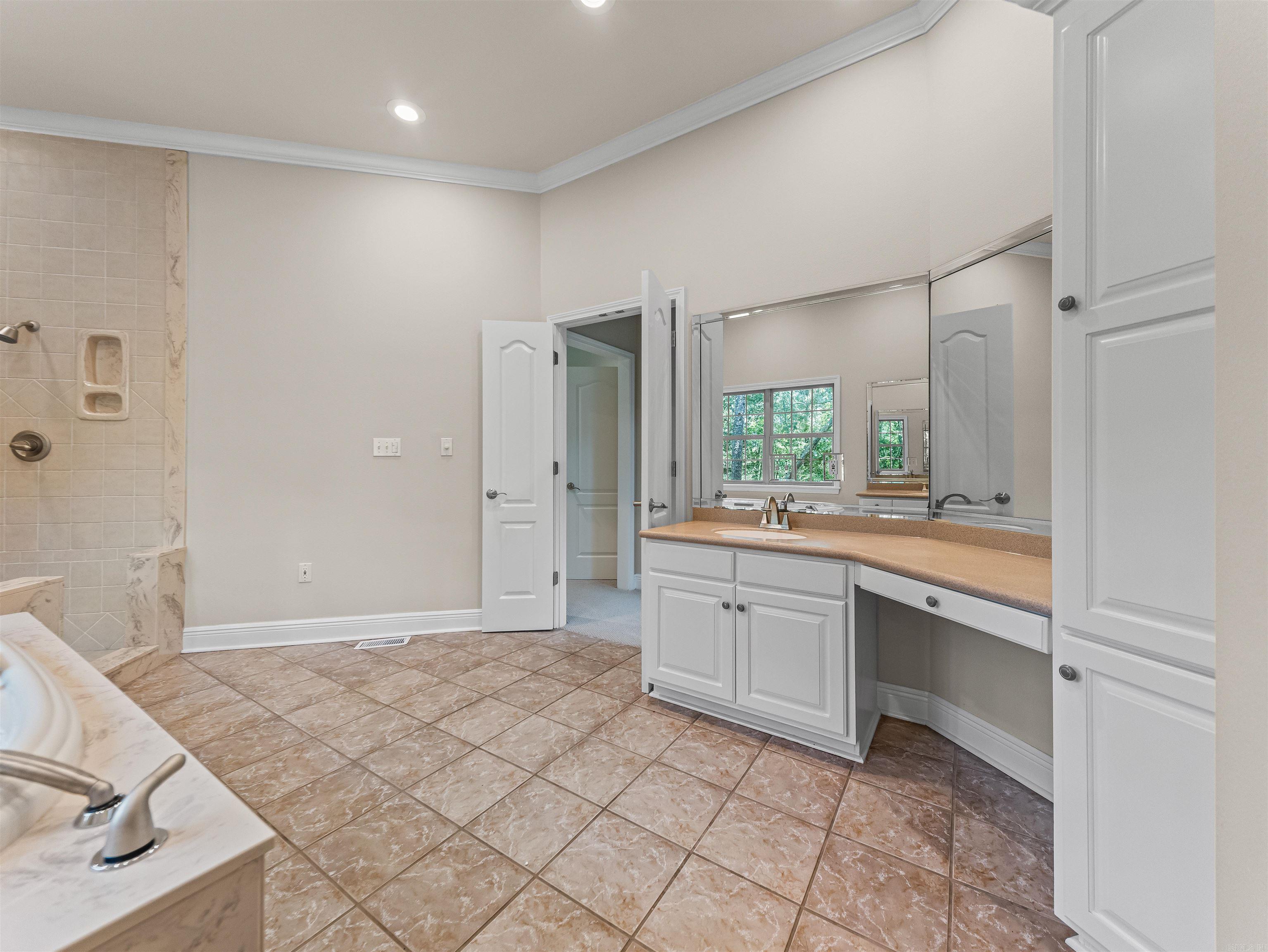185 Hillside  Hot Springs, AR