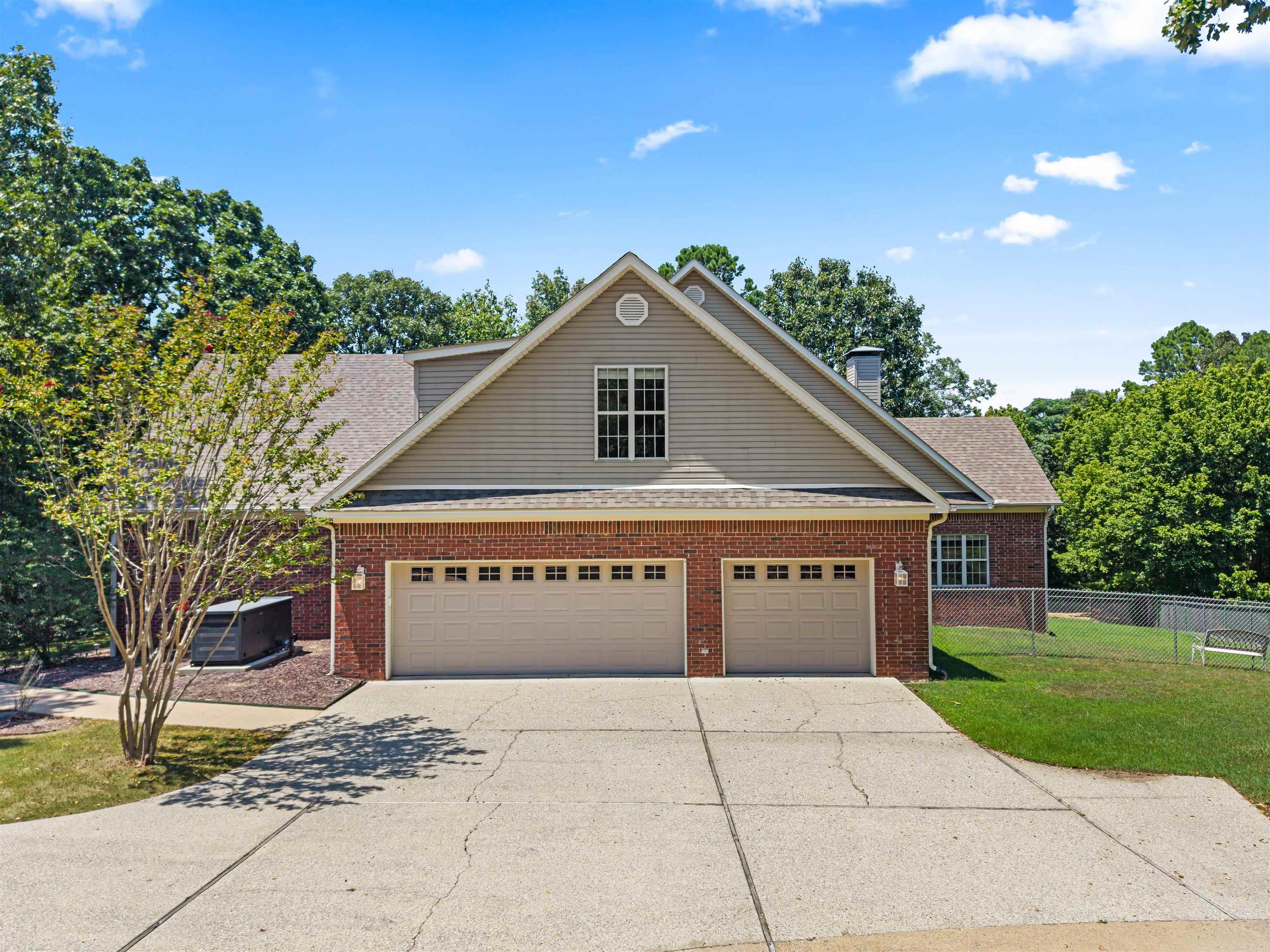 185 Hillside  Hot Springs, AR