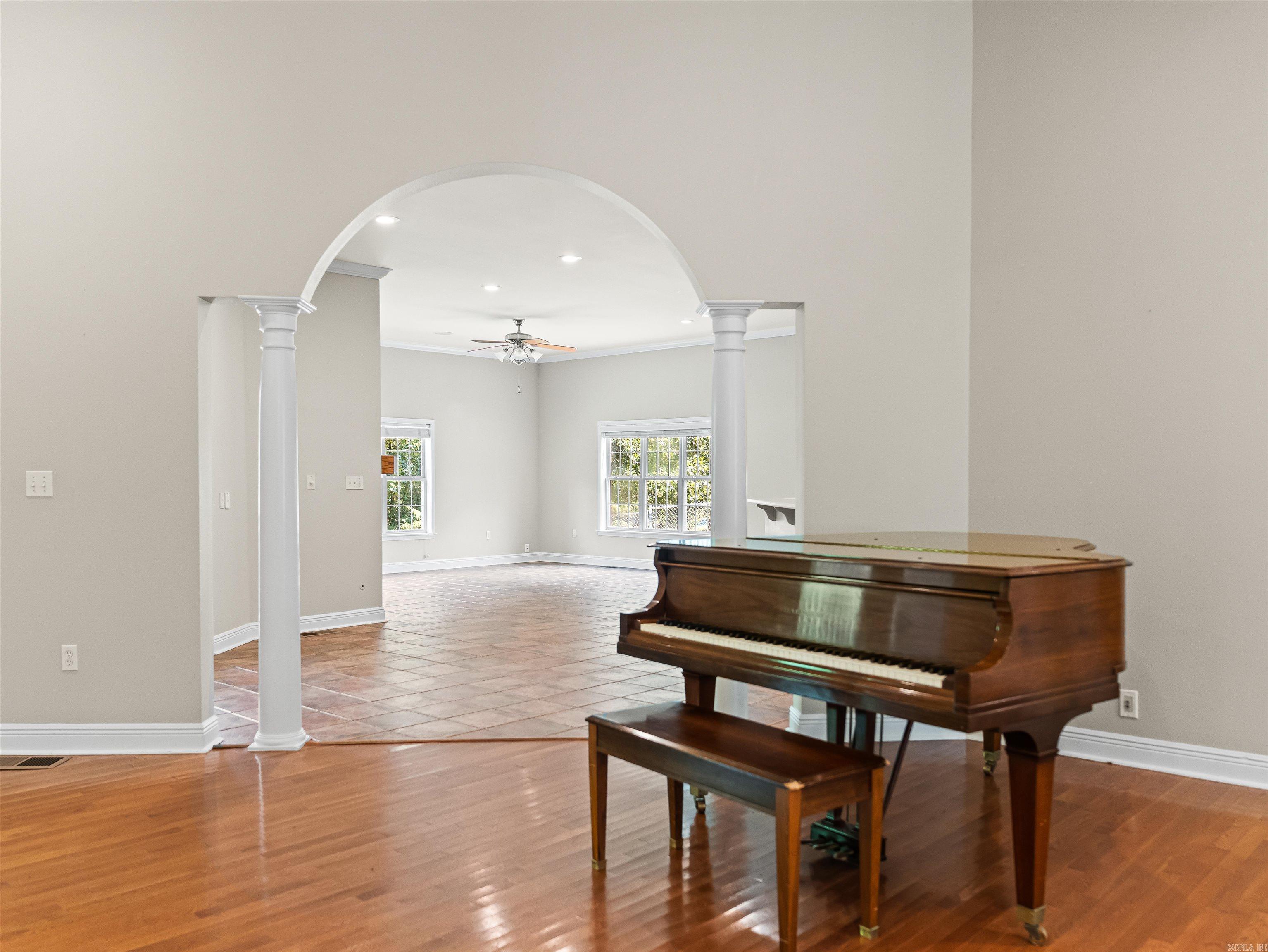 185 Hillside  Hot Springs, AR