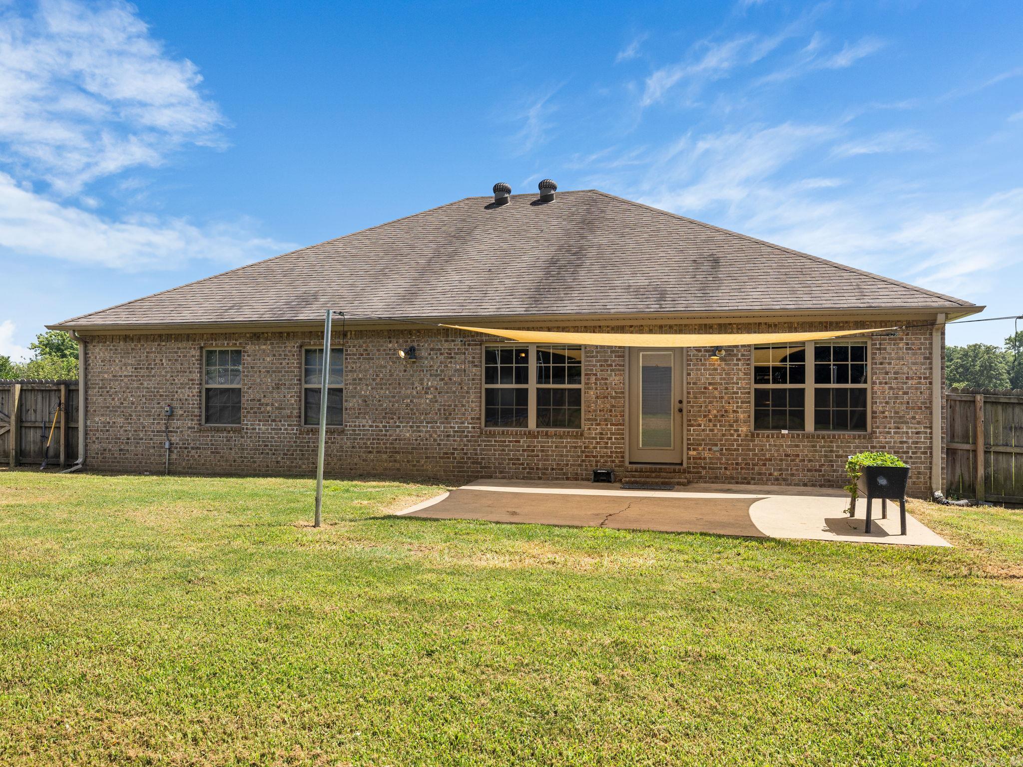 353 Cinel  Austin, AR