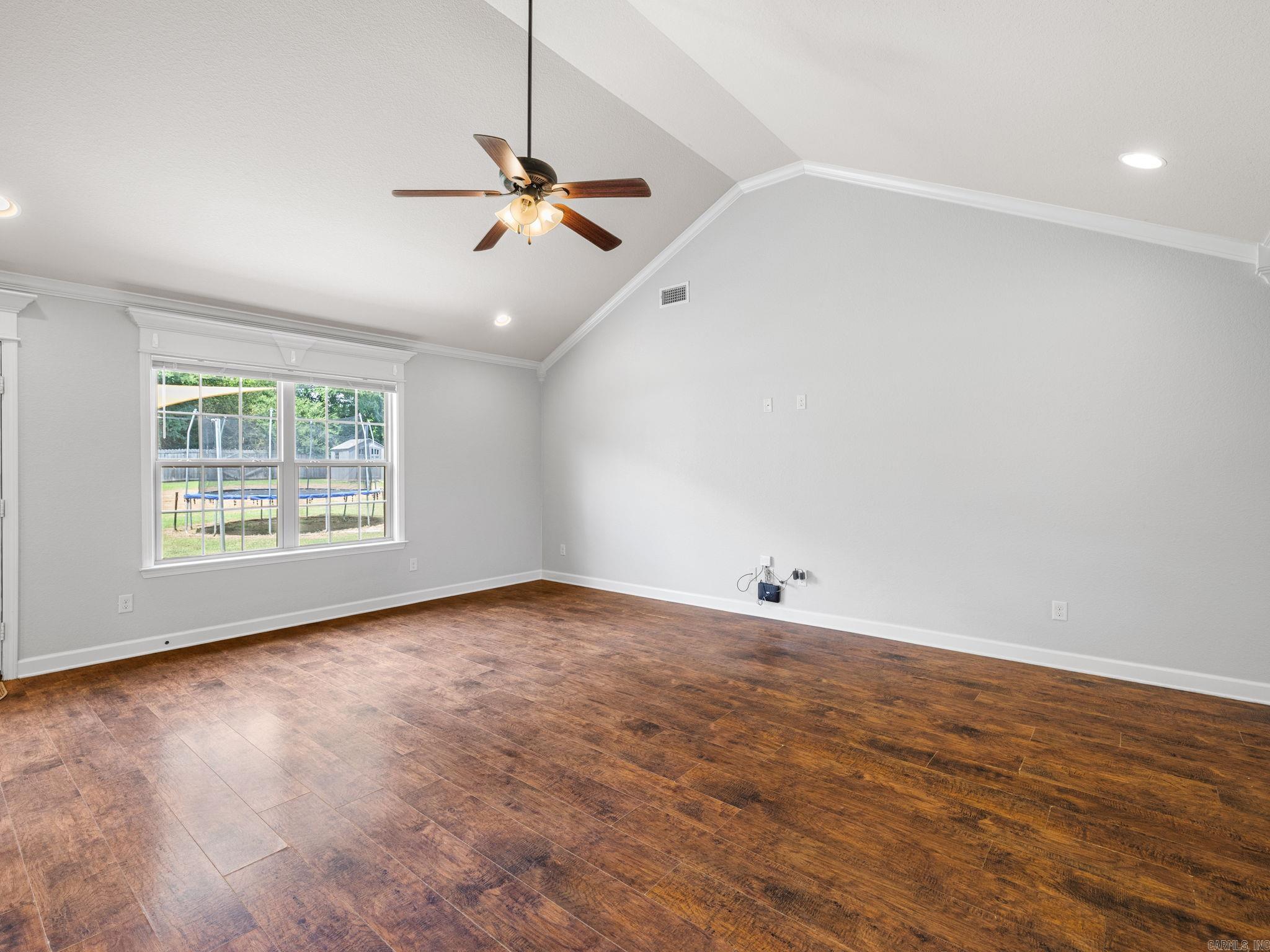 353 Cinel  Austin, AR