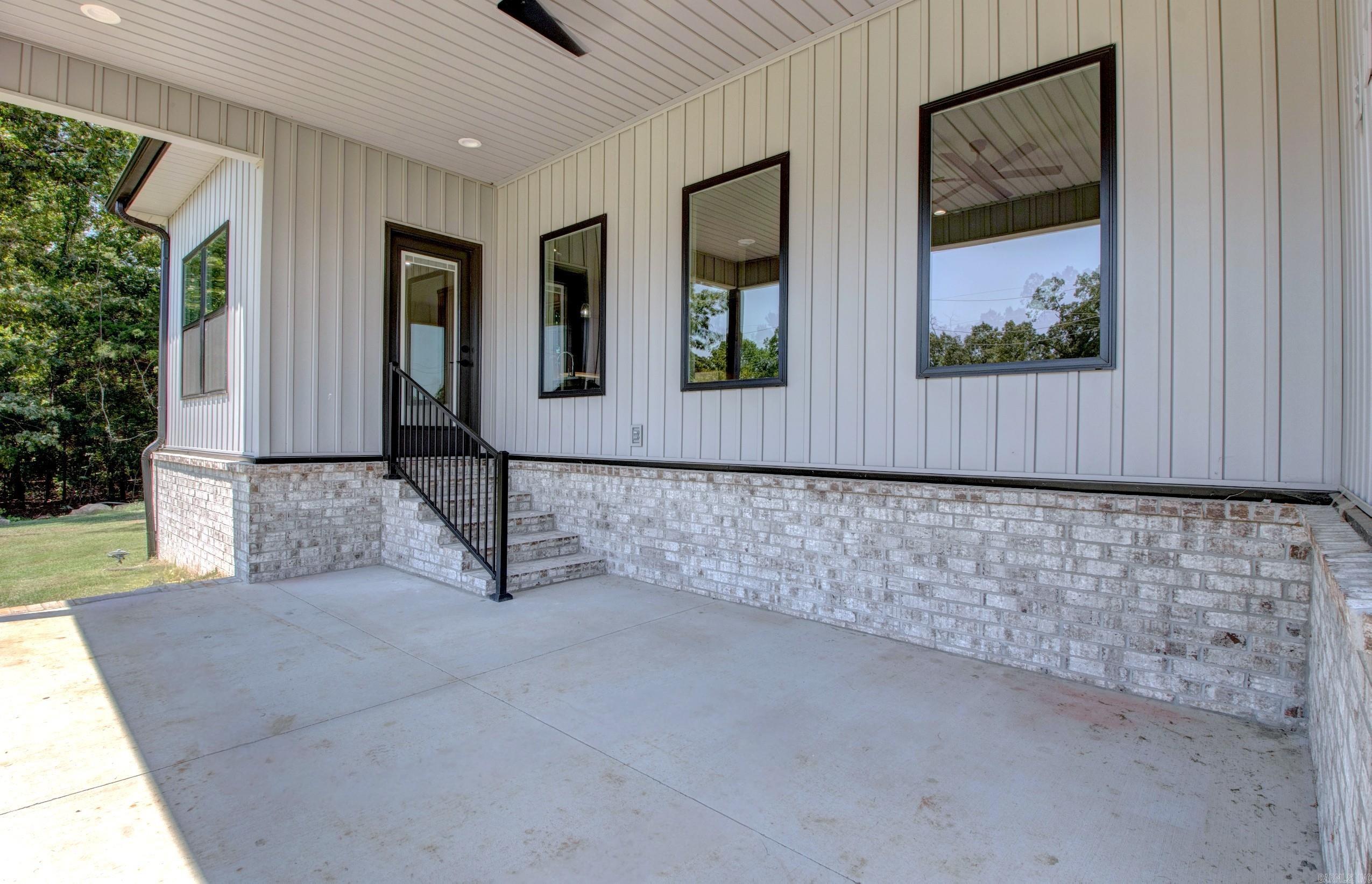 32 Echohawk Ln  Cabot, AR