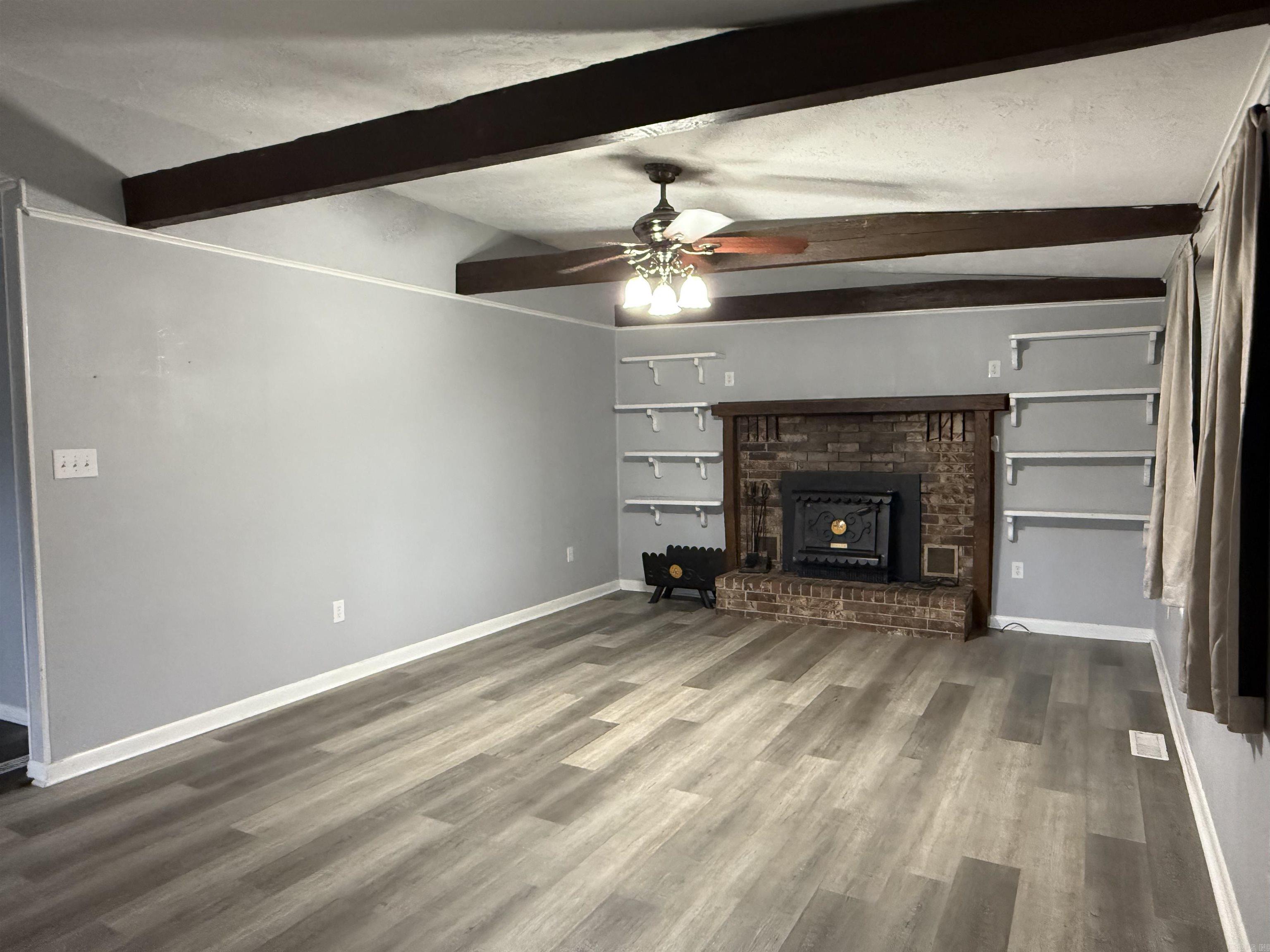 505 Country Club  Searcy, AR