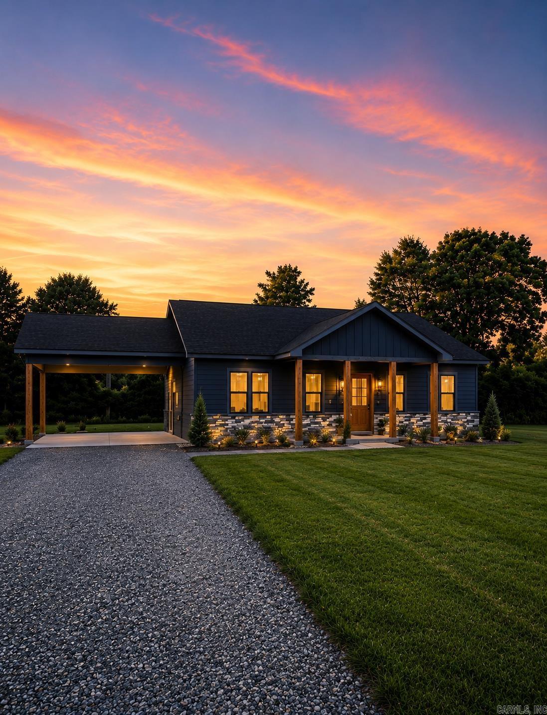 571 Lewis Creek Lane  Mena, AR