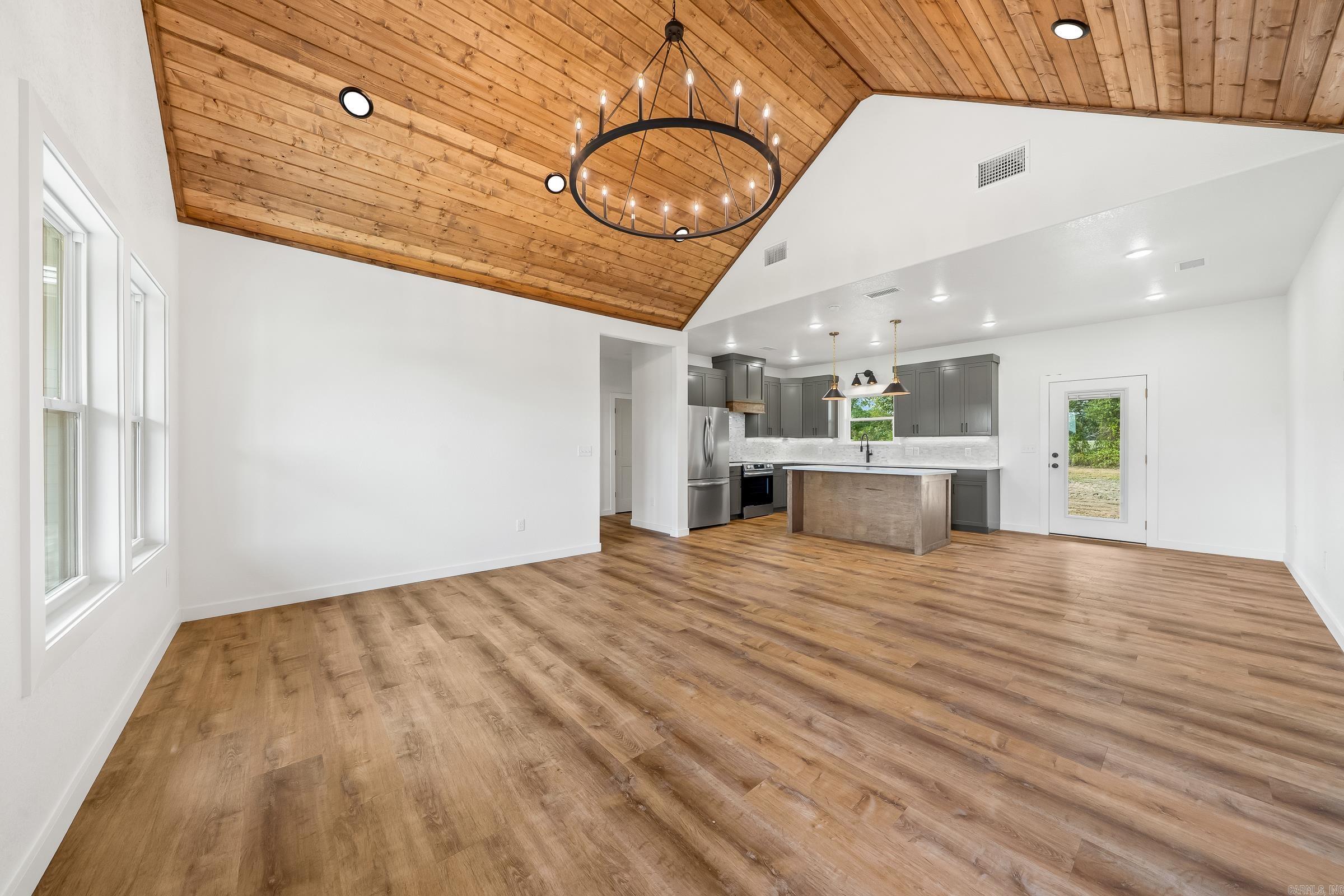 571 Lewis Creek Lane  Mena, AR