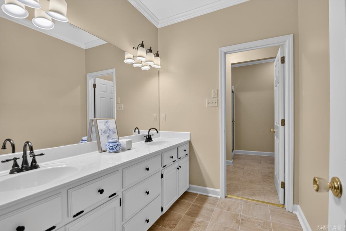 27 Calumet  Little Rock, AR