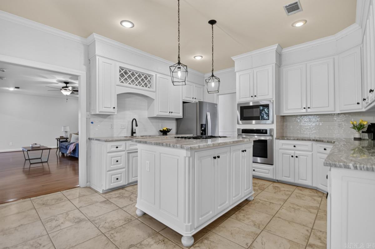 27 Calumet  Little Rock, AR