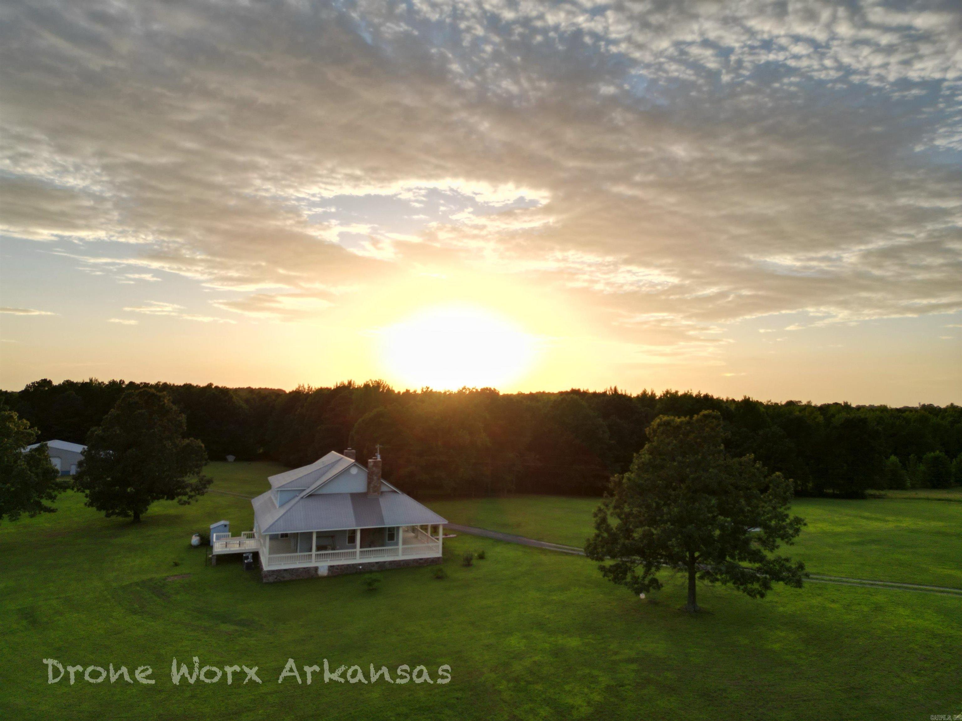 676 Diamond  Marshall, AR