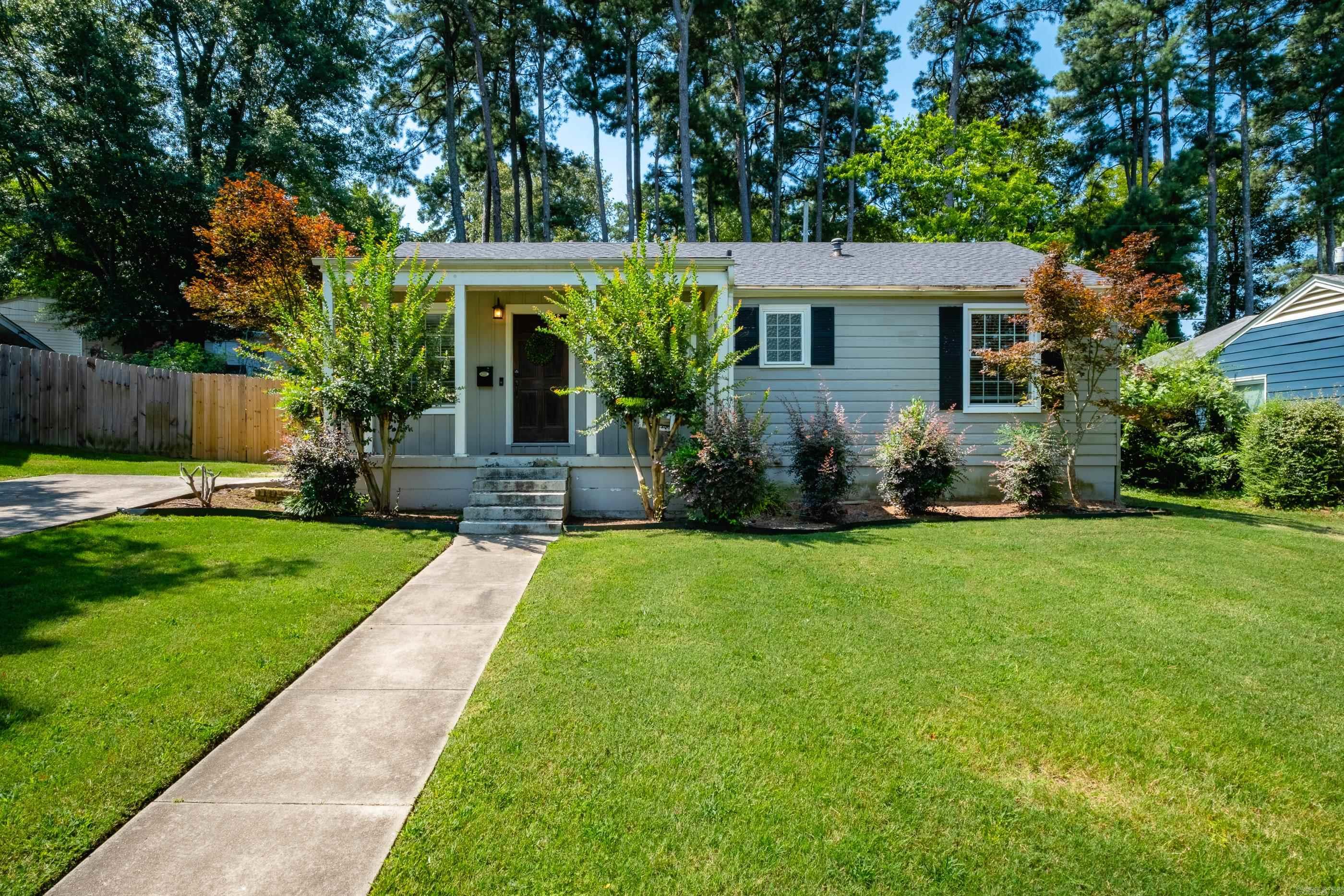 6609 Kavanaugh  Little Rock, AR