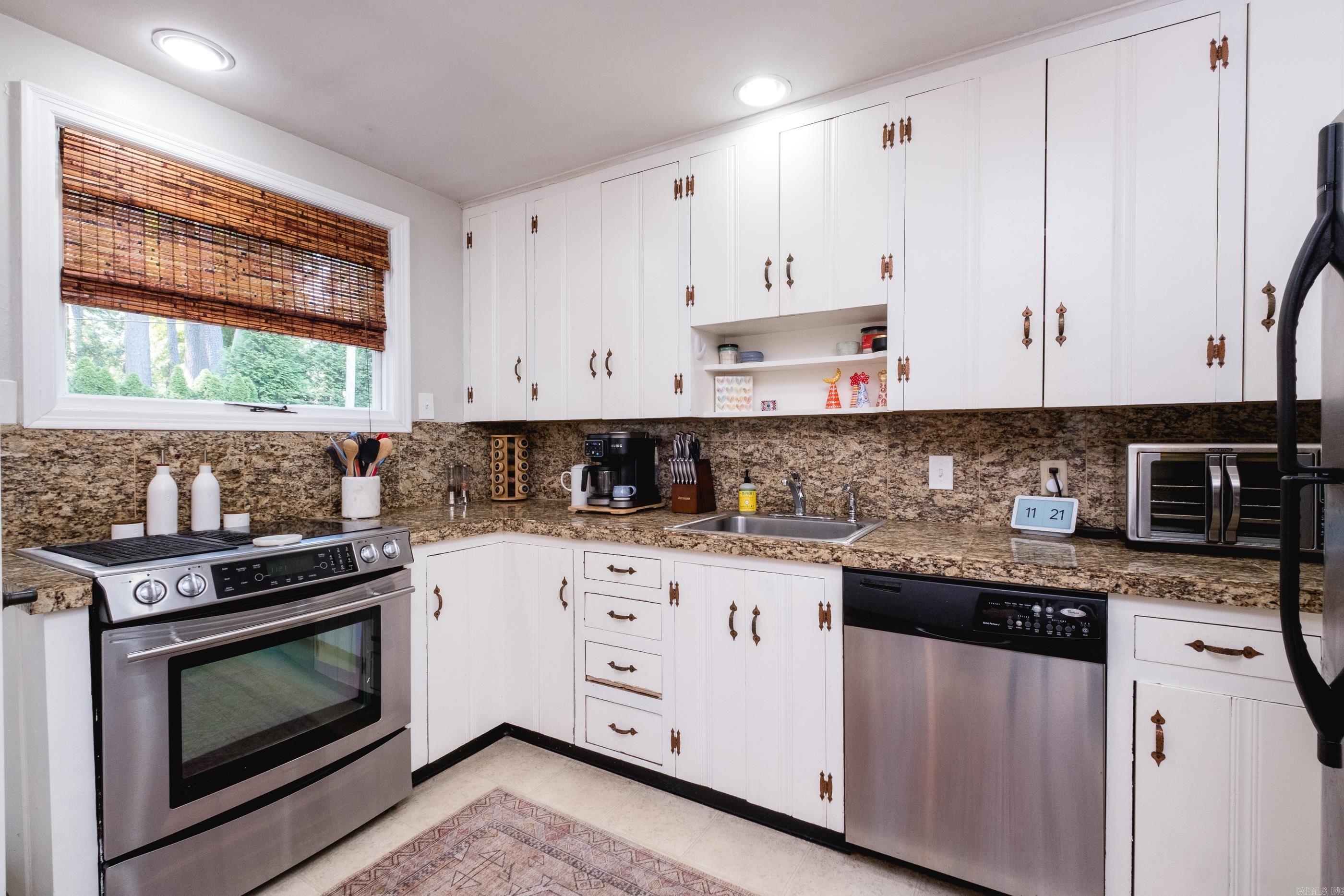 6609 Kavanaugh  Little Rock, AR
