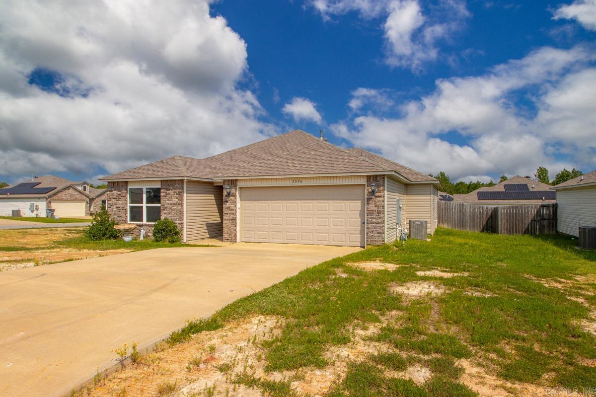 2096  River Birch Trail  Bauxite, AR