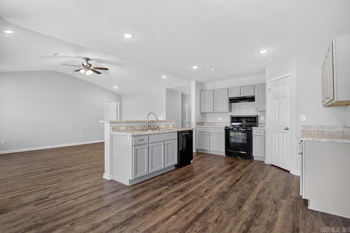 2096 River Birch Trail  Bauxite, AR