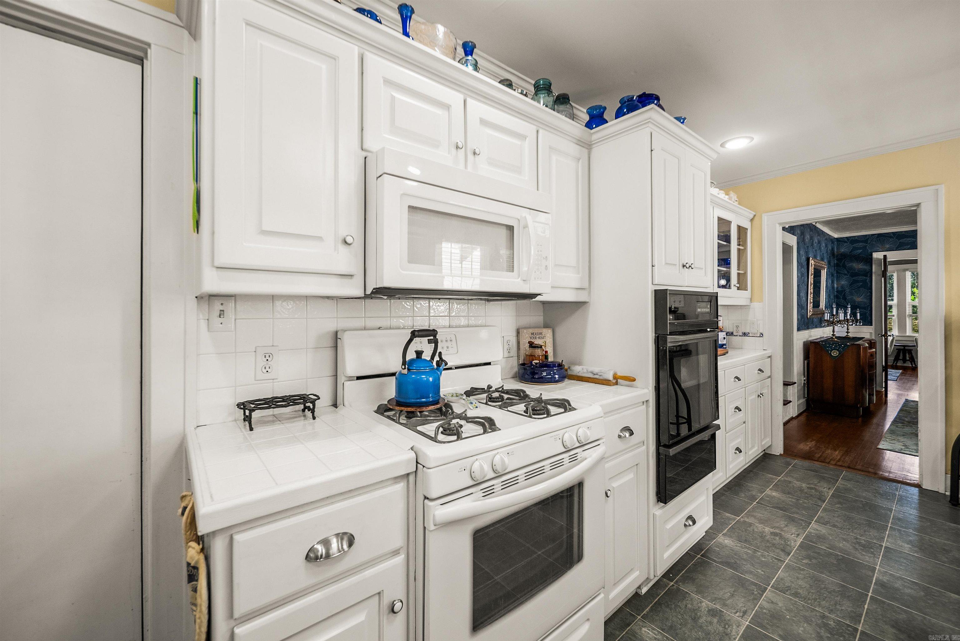 233 E B  North Little Rock, AR