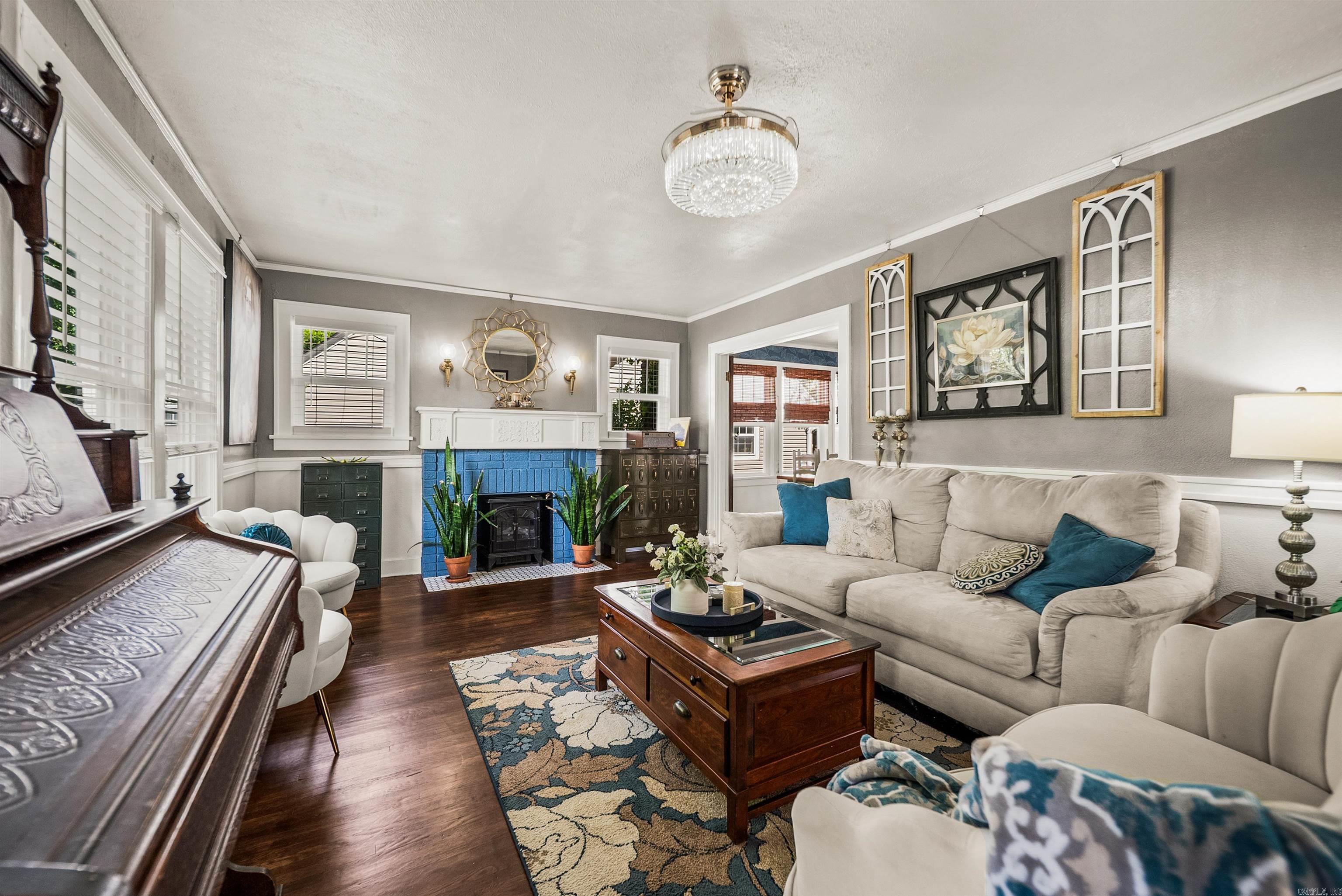 233 E B  North Little Rock, AR